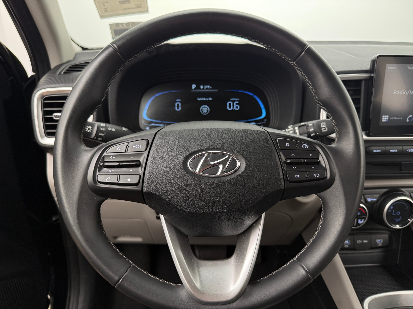 Thumbnail: 2025 Hyundai Venue - 5
