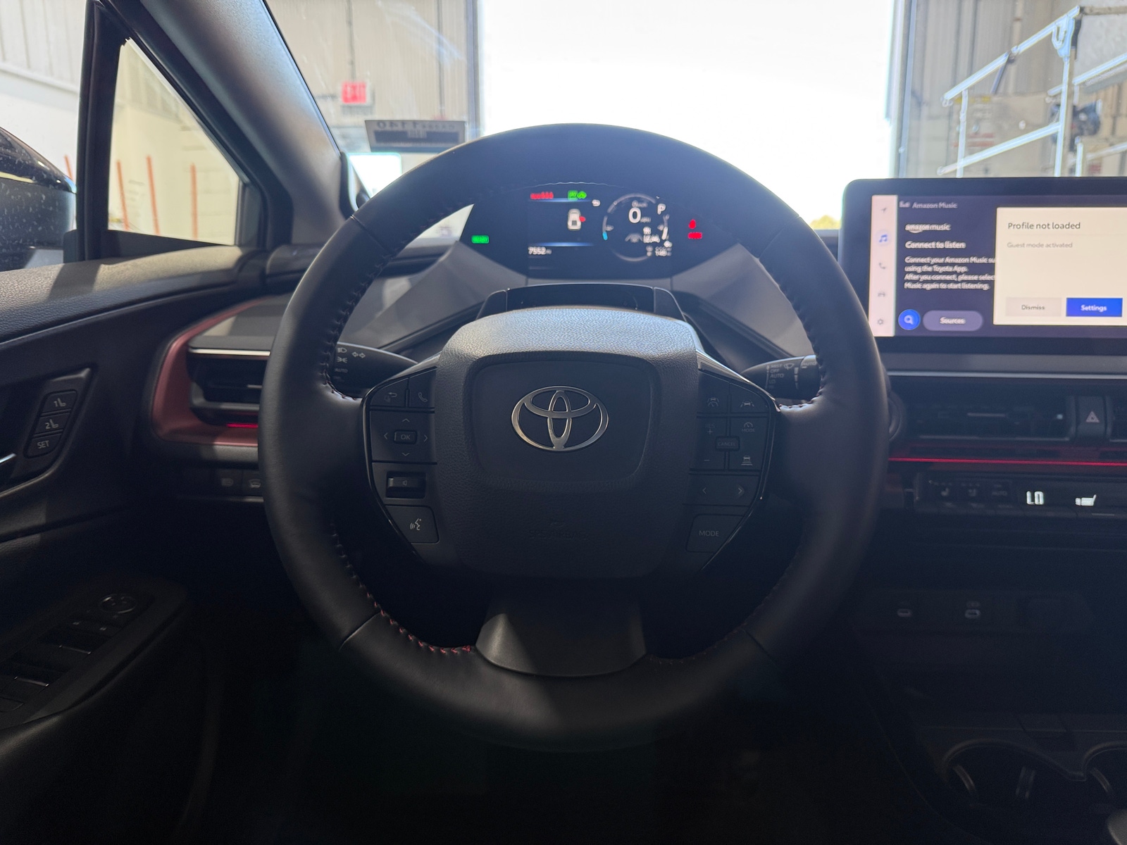 Thumbnail: 2023 Toyota Prius Prime - 4