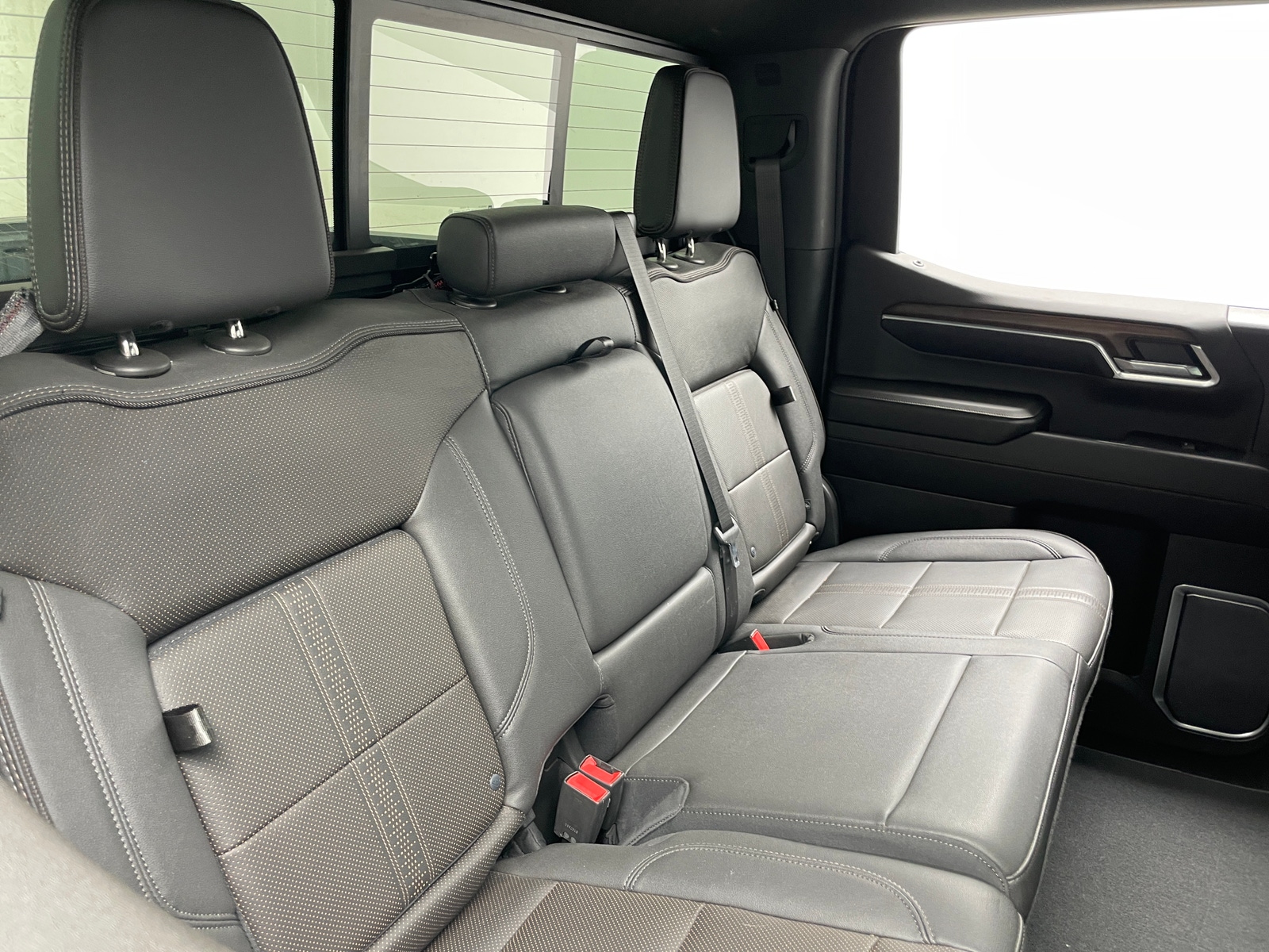 Thumbnail: 2022 Chevrolet Silverado 1500 - 5