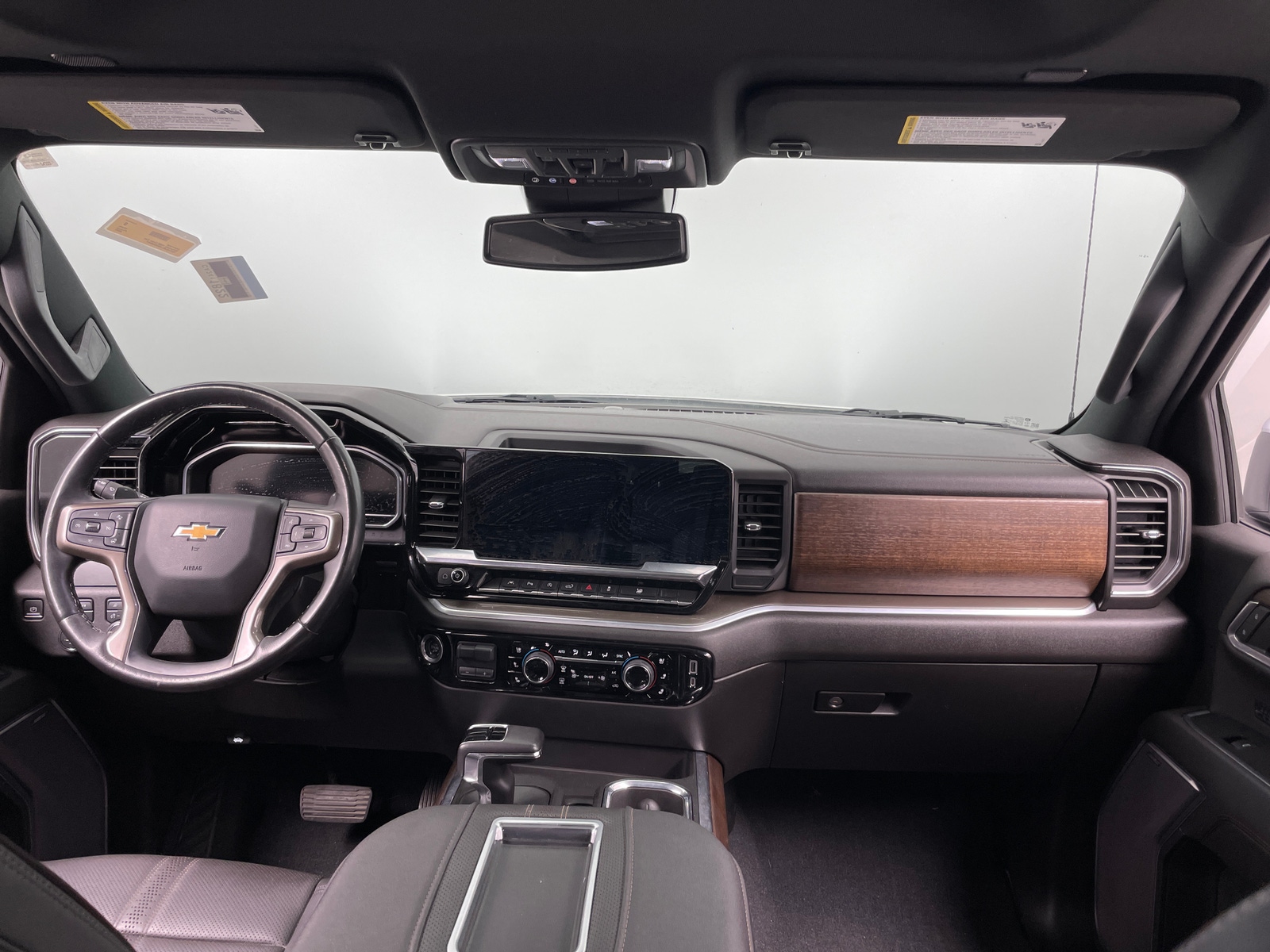 Thumbnail: 2022 Chevrolet Silverado 1500 - 2