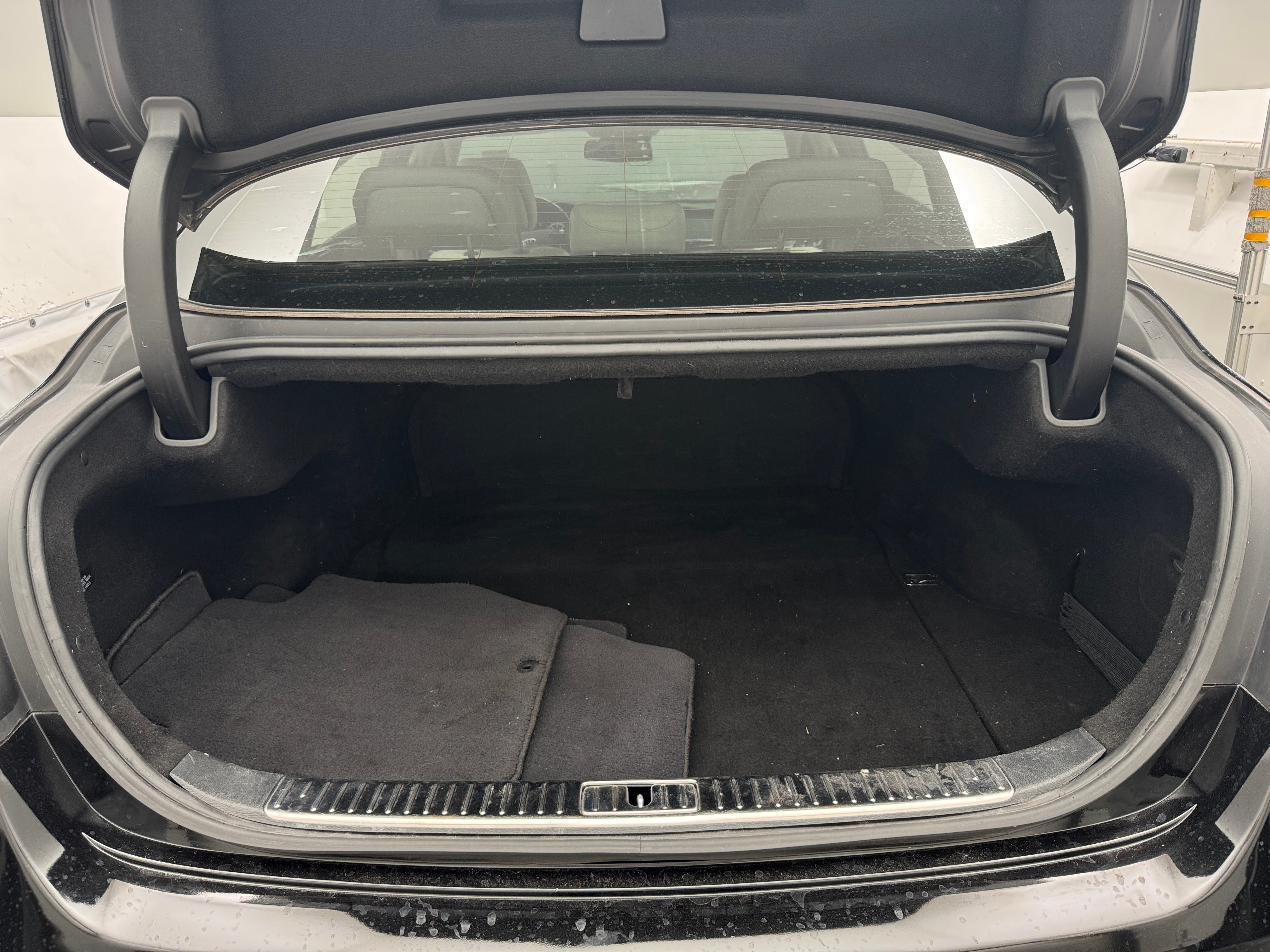 Used 2017 Kia K900 Luxury with VIN KNALW4D46H6036474 for sale in Eagan, Minnesota