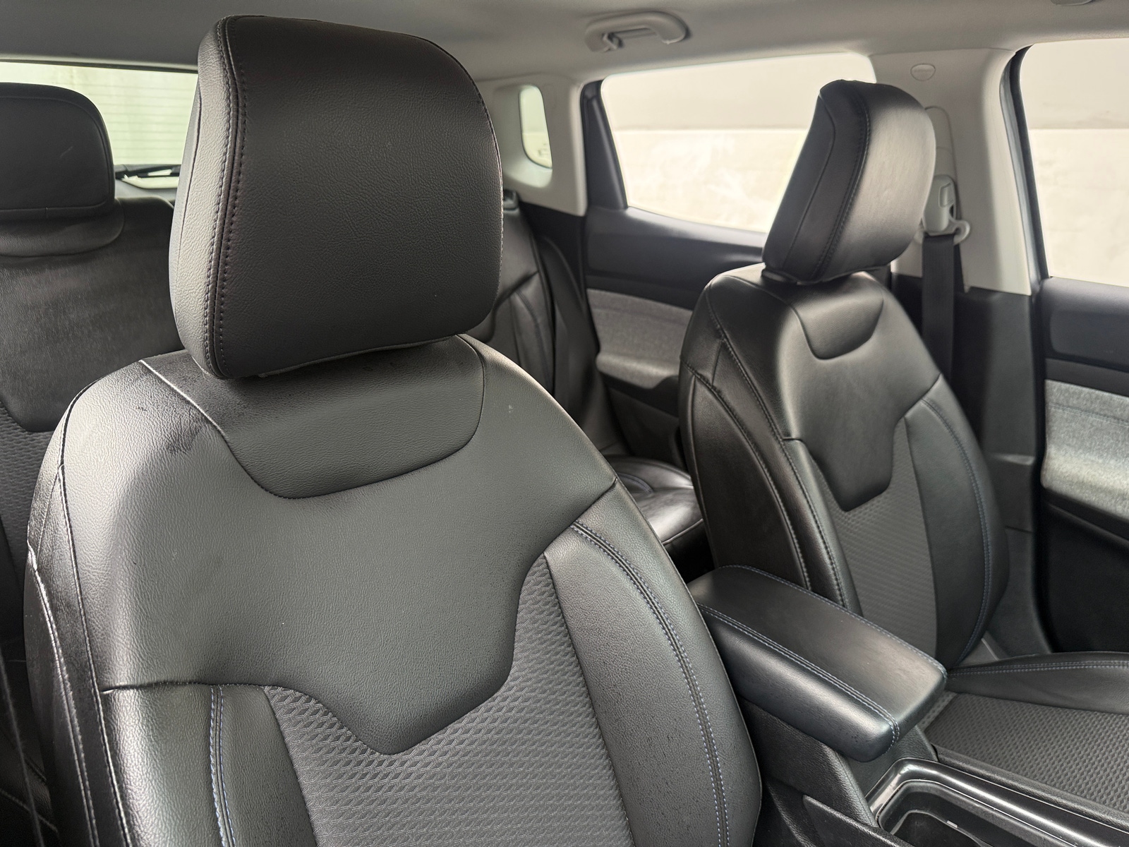 Thumbnail: 2022 Jeep Compass - 2