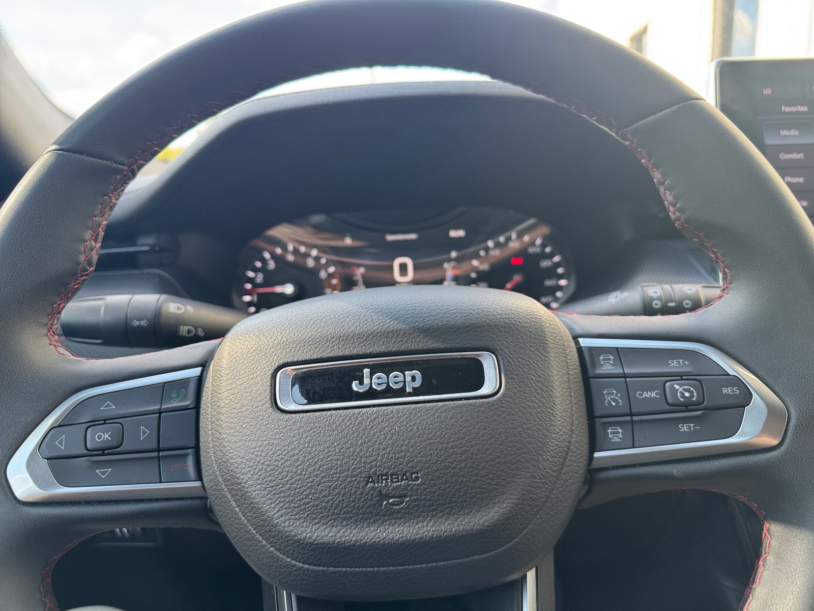 Thumbnail: 2025 Jeep Compass - 5