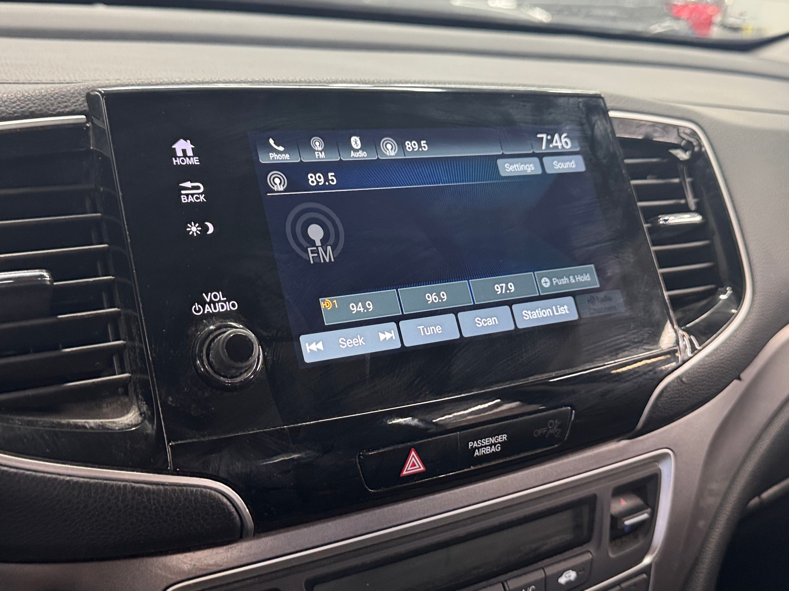 Thumbnail: 2020 Honda Pilot - 3