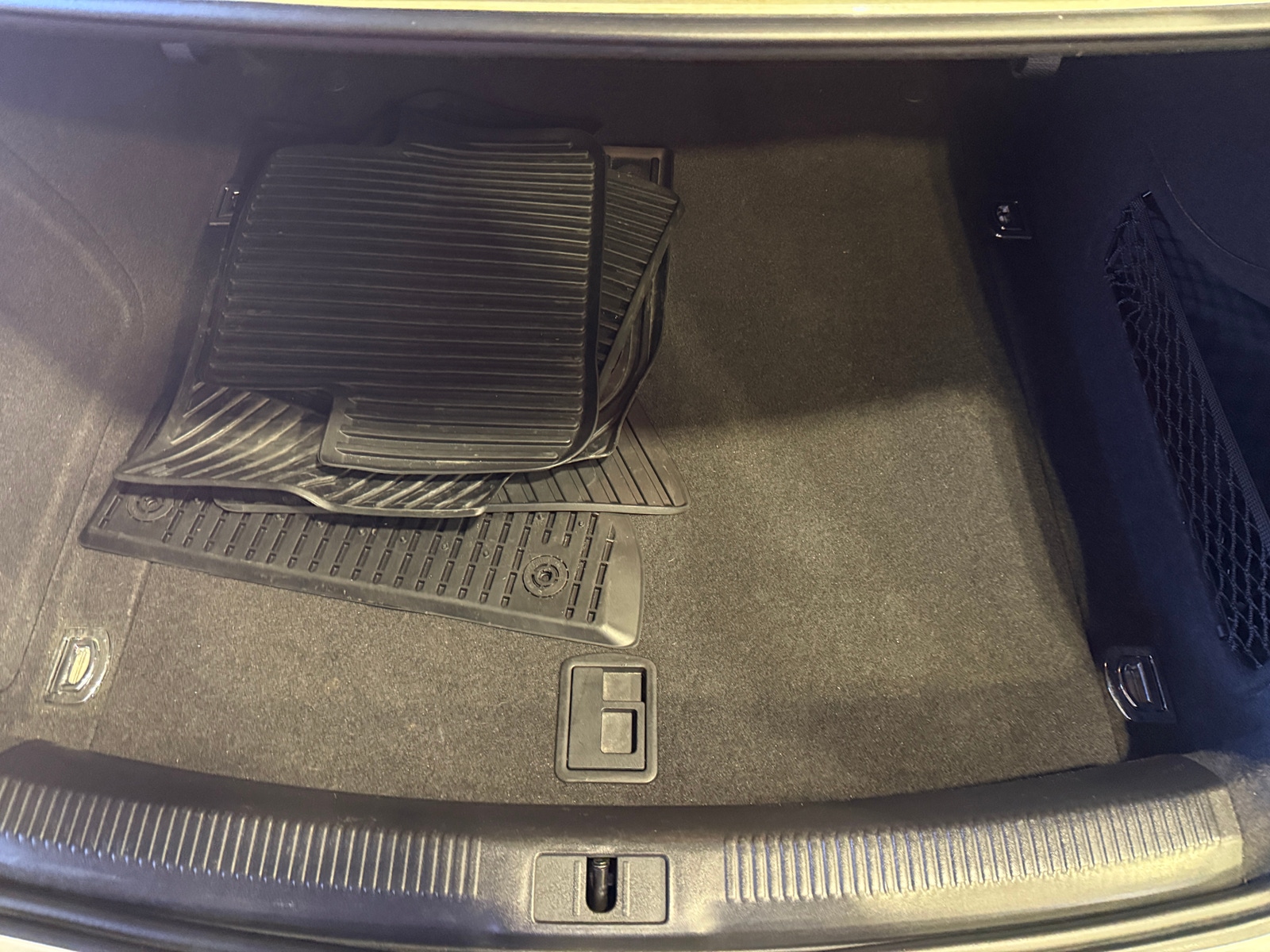 Thumbnail: 2014 Audi A4 - 6