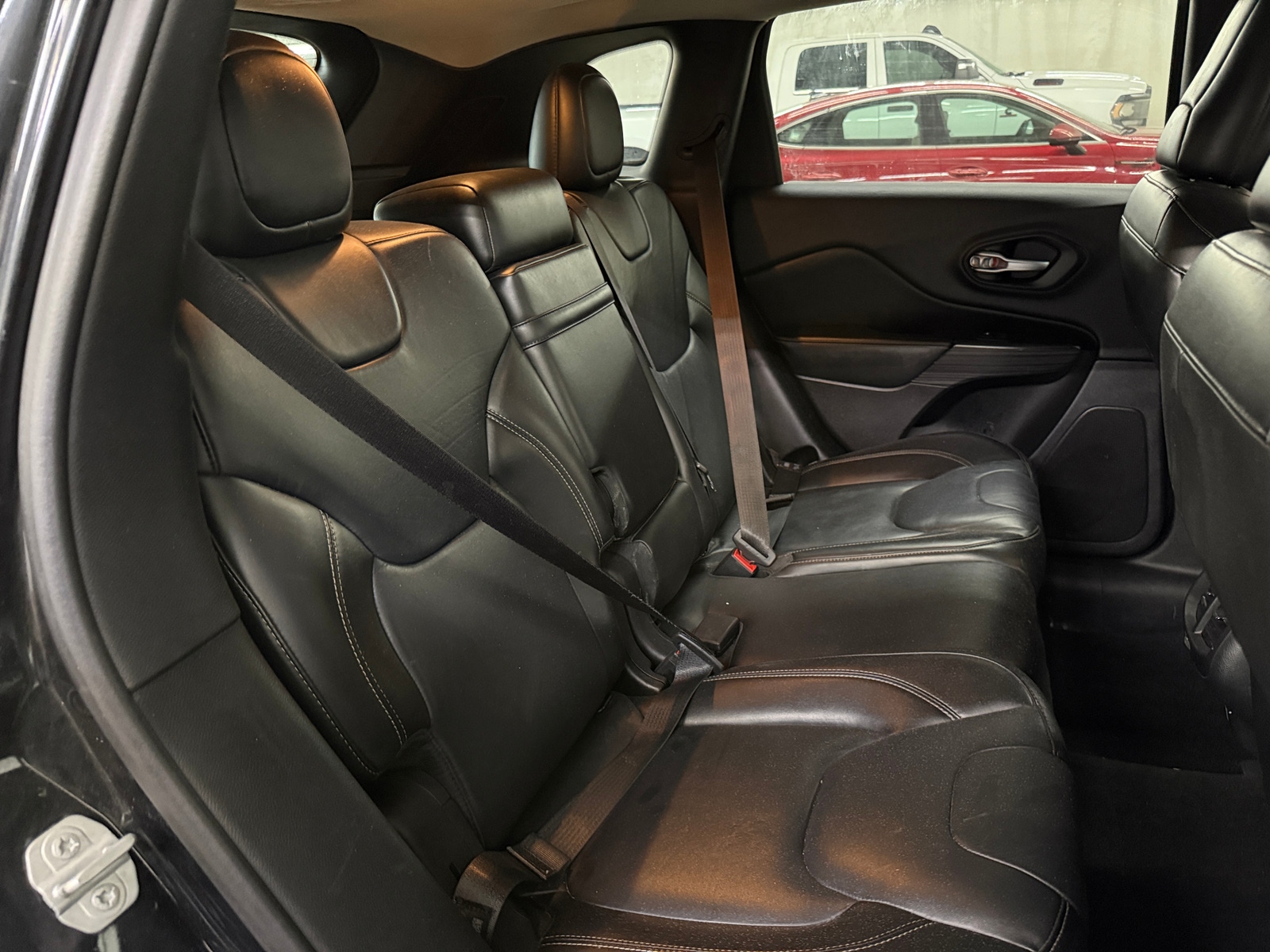 Thumbnail: 2015 Jeep Cherokee - 5