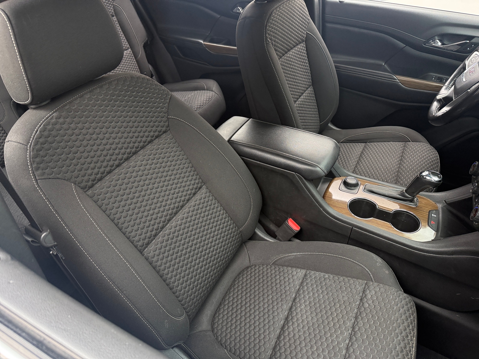 Thumbnail: 2019 GMC Acadia - 2