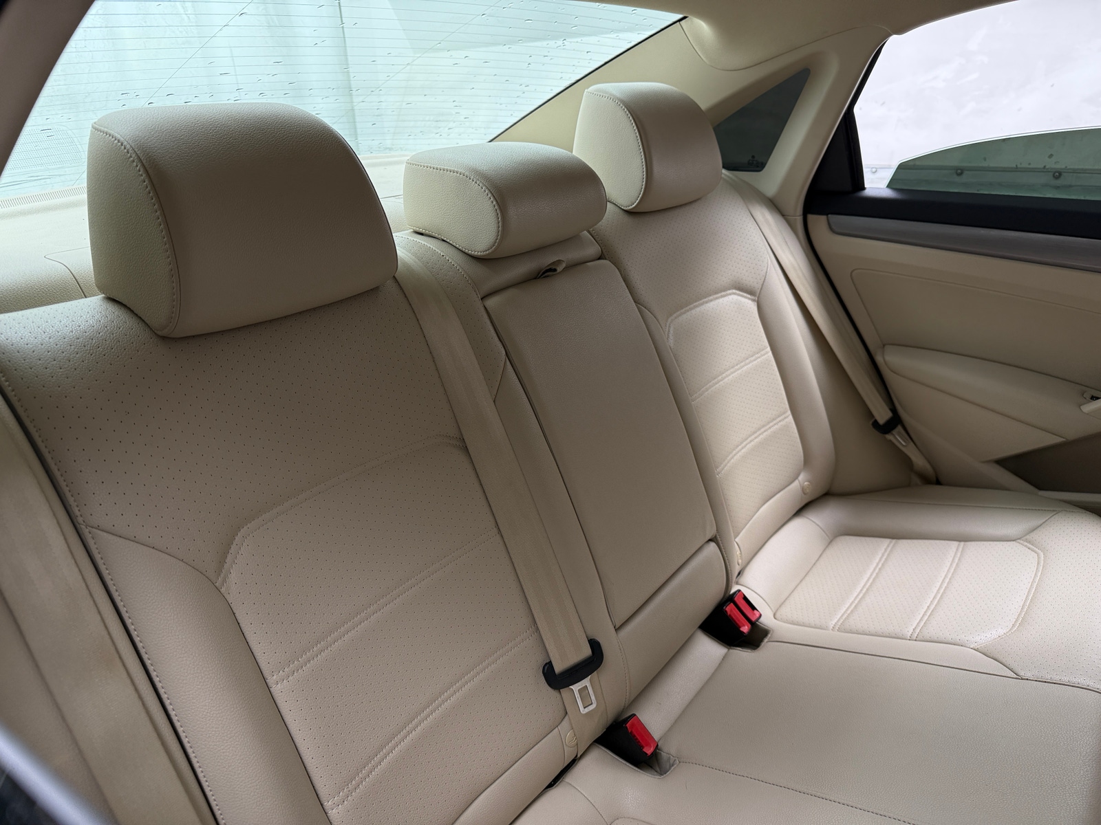 Thumbnail: 2014 Volkswagen Passat - 5