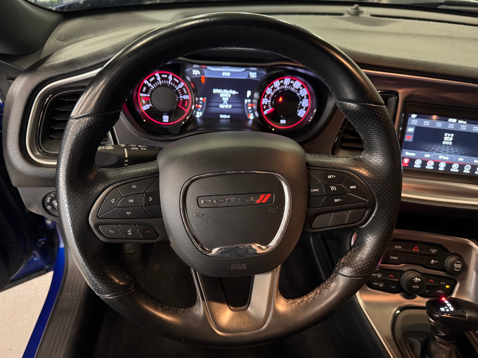Thumbnail: 2021 Dodge Challenger - 4