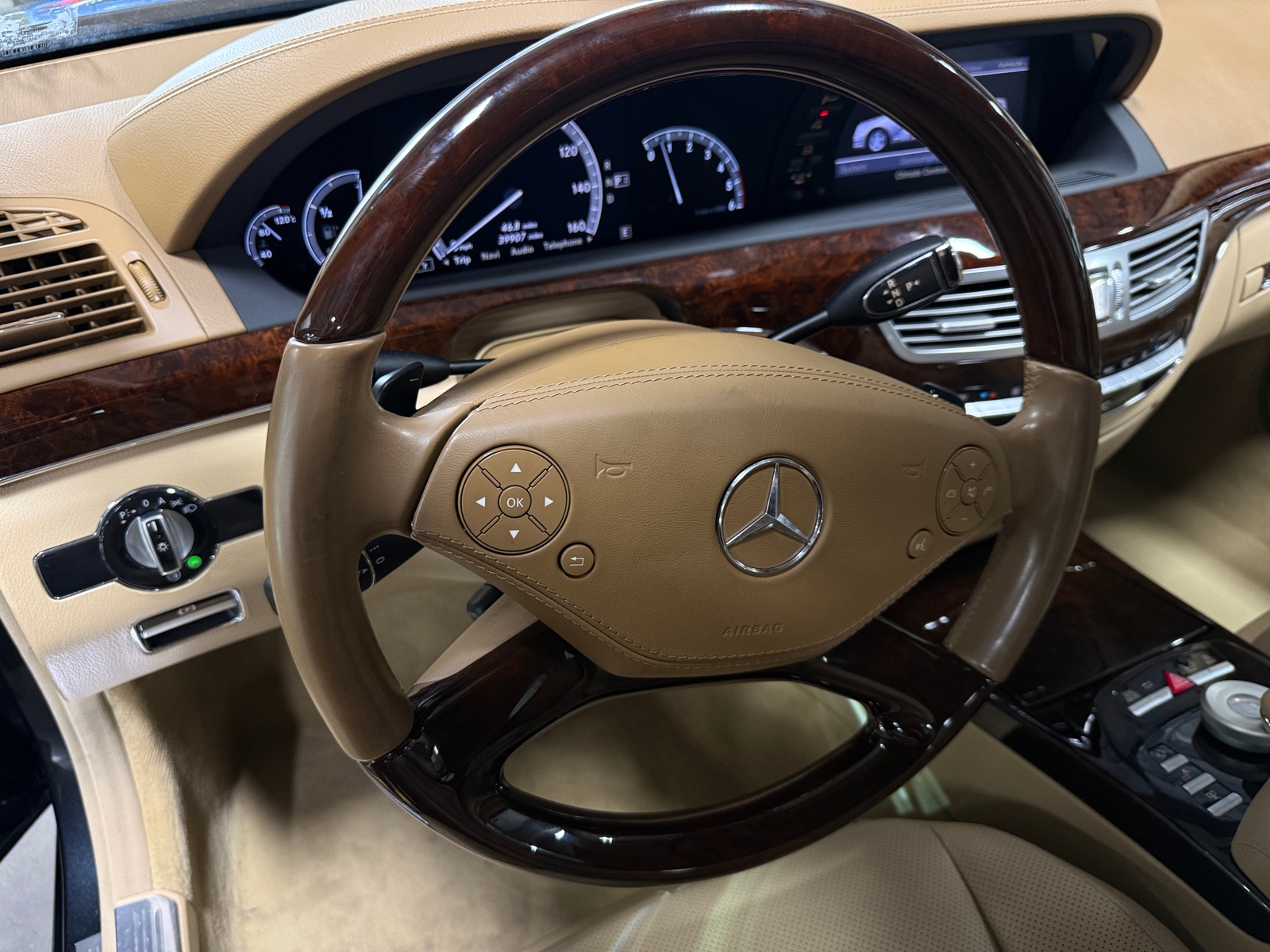 Thumbnail: 2013 Mercedes-Benz S-Class - 4