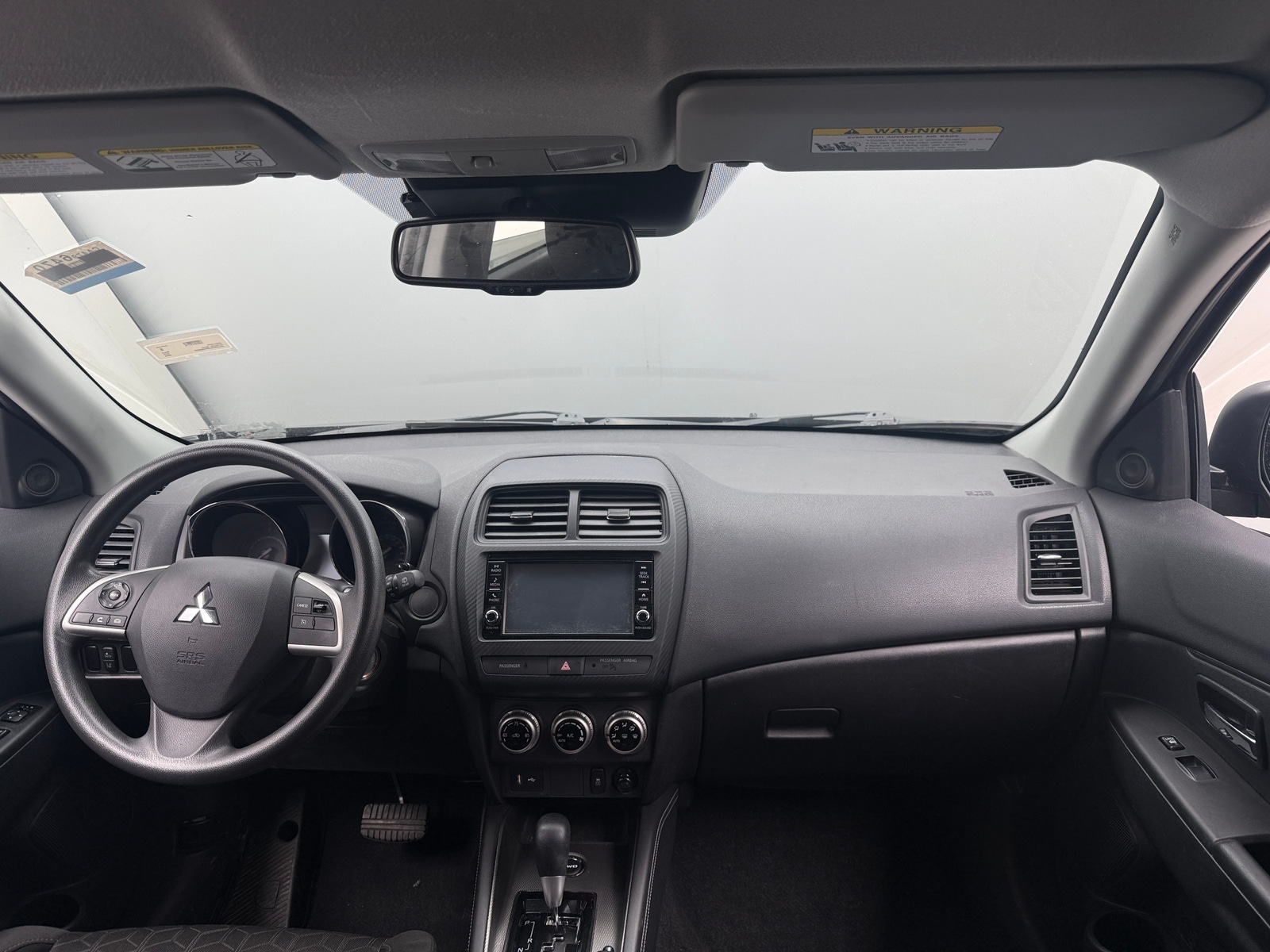 Thumbnail: 2023 Mitsubishi Outlander Sport - 3