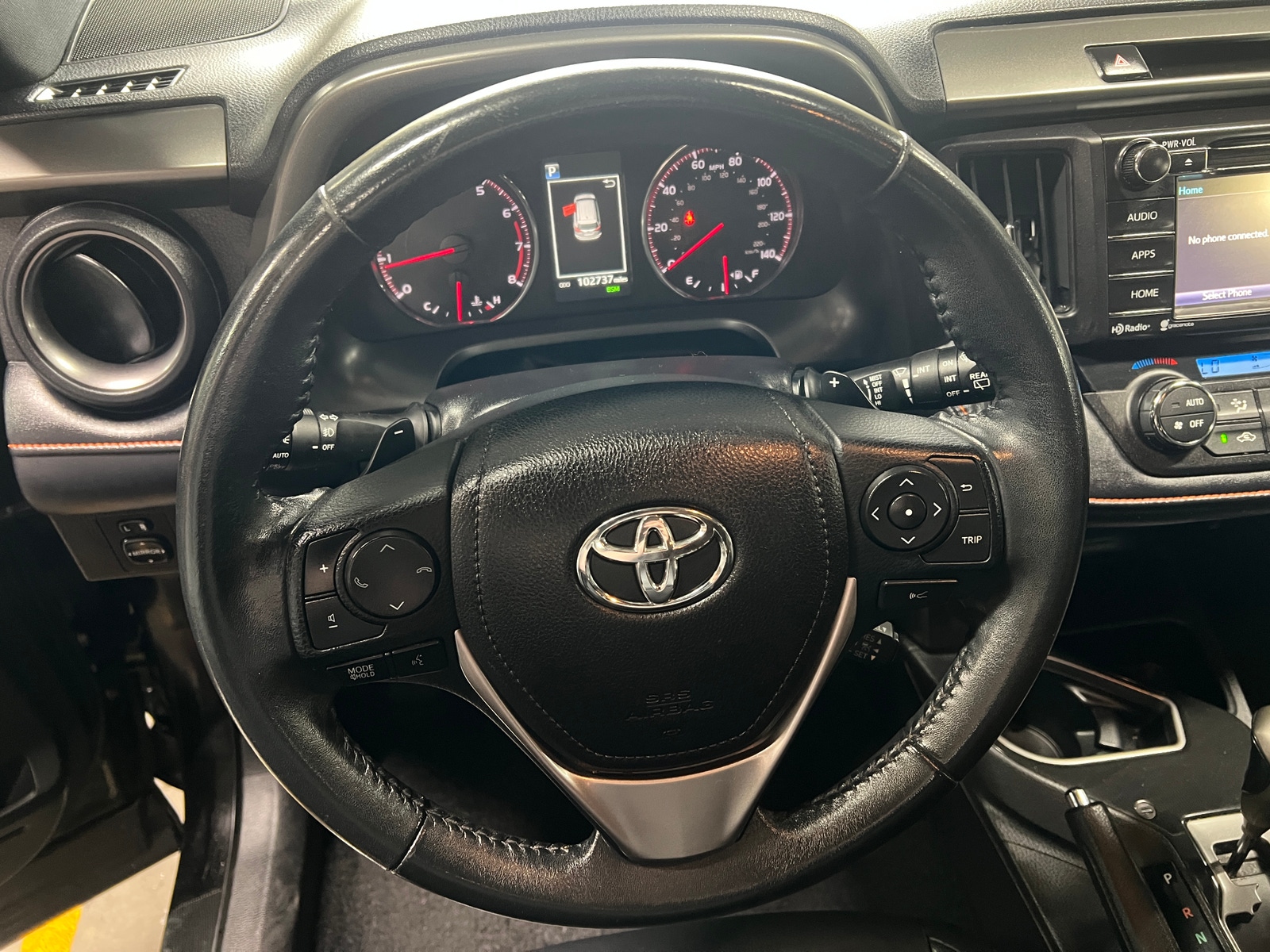 Thumbnail: 2017 Toyota RAV4 - 4