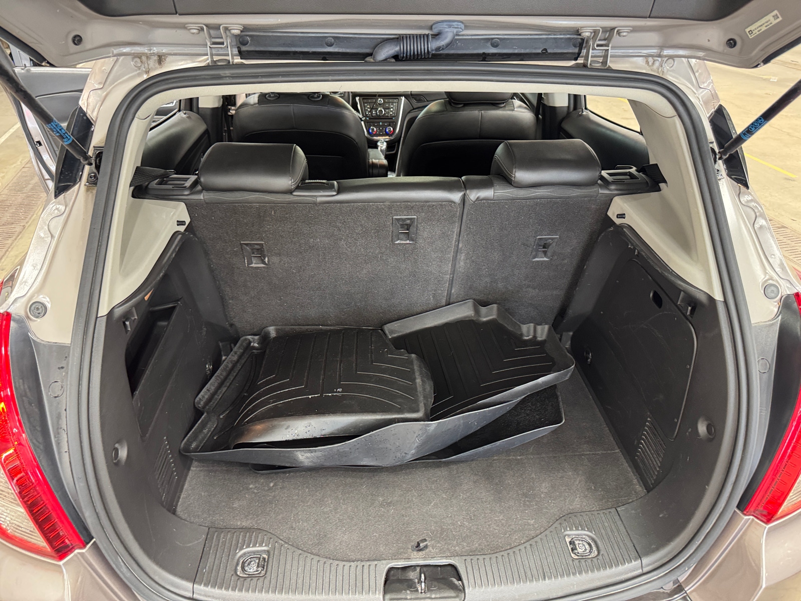 Thumbnail: 2015 Buick Encore - 7