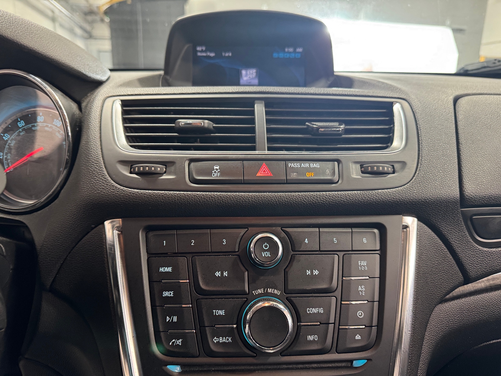 Thumbnail: 2015 Buick Encore - 4