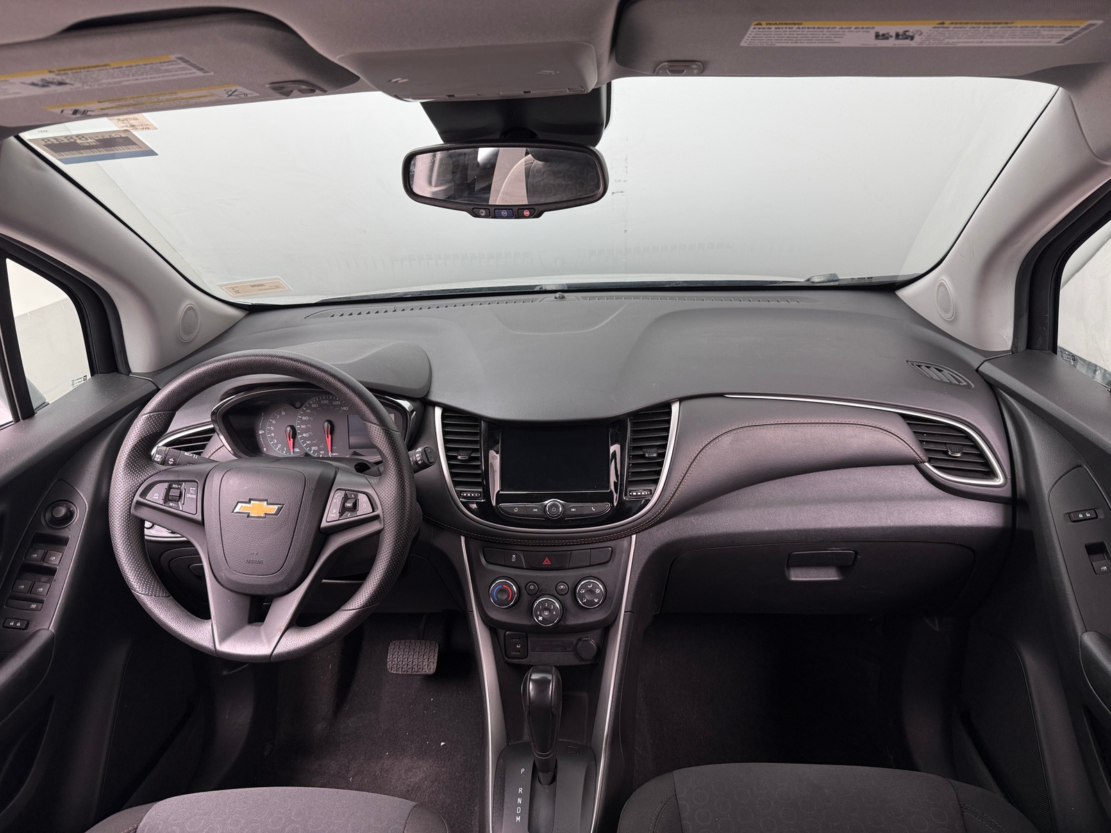 Thumbnail: 2022 Chevrolet Trax - 3