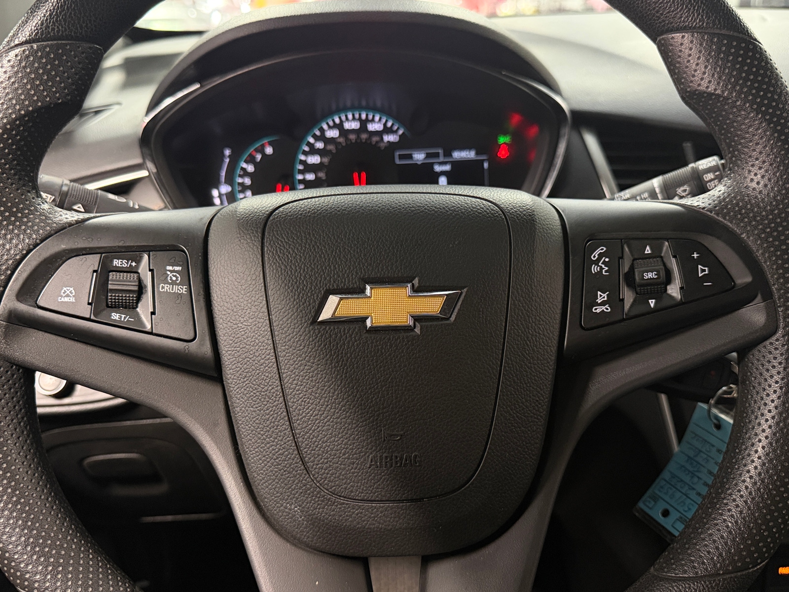 Thumbnail: 2022 Chevrolet Trax - 5