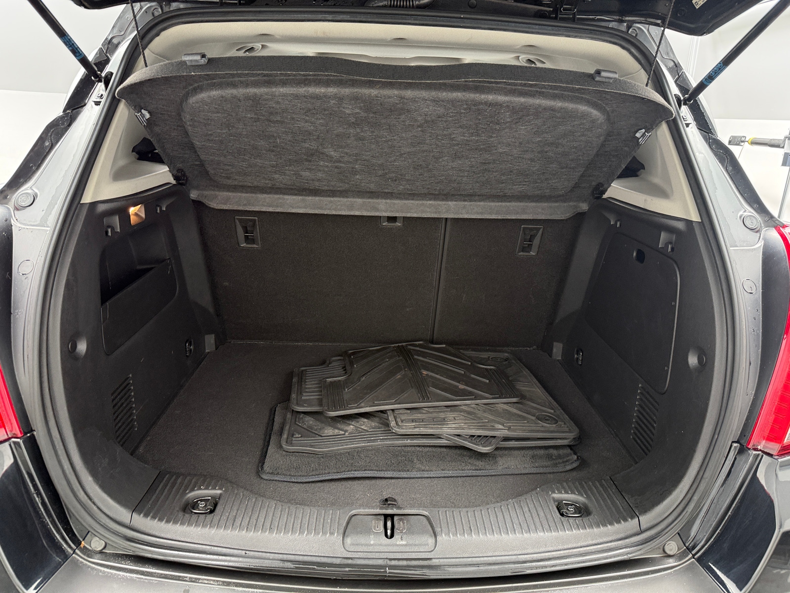 Thumbnail: 2015 Buick Encore - 7