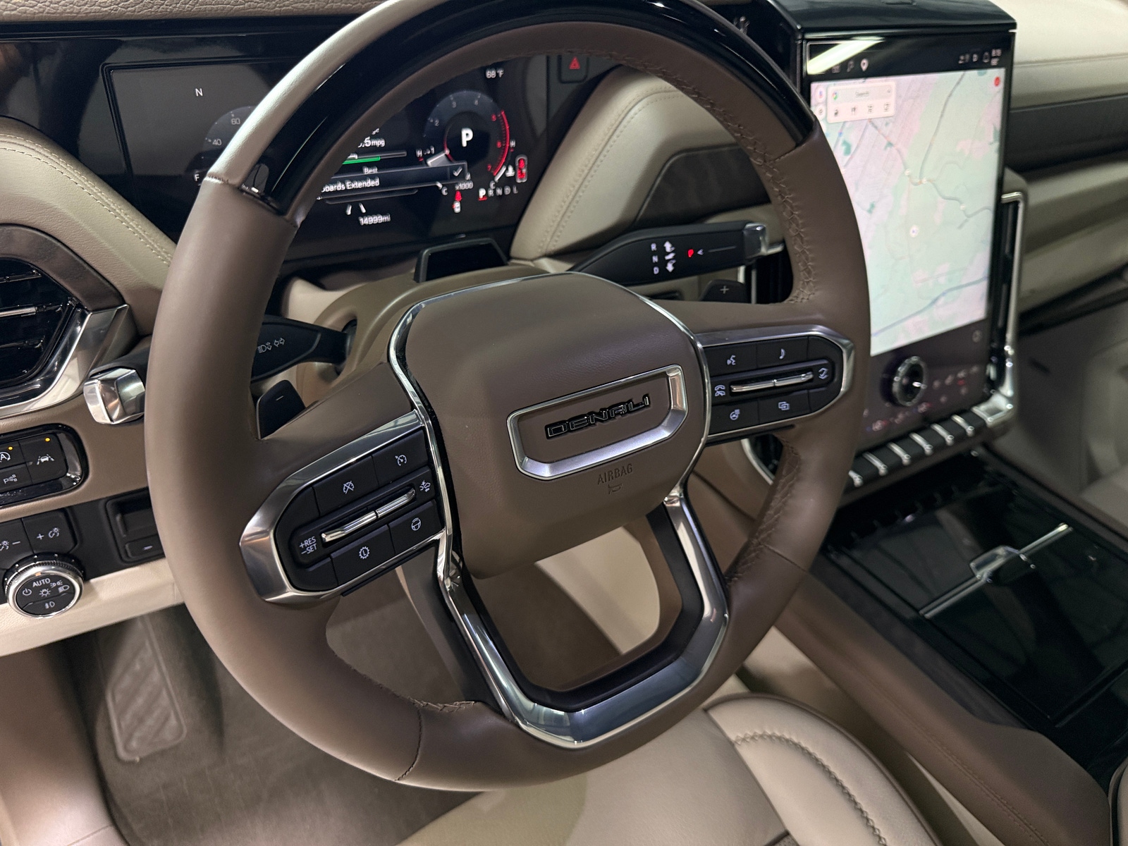Thumbnail: 2025 GMC Yukon XL - 4