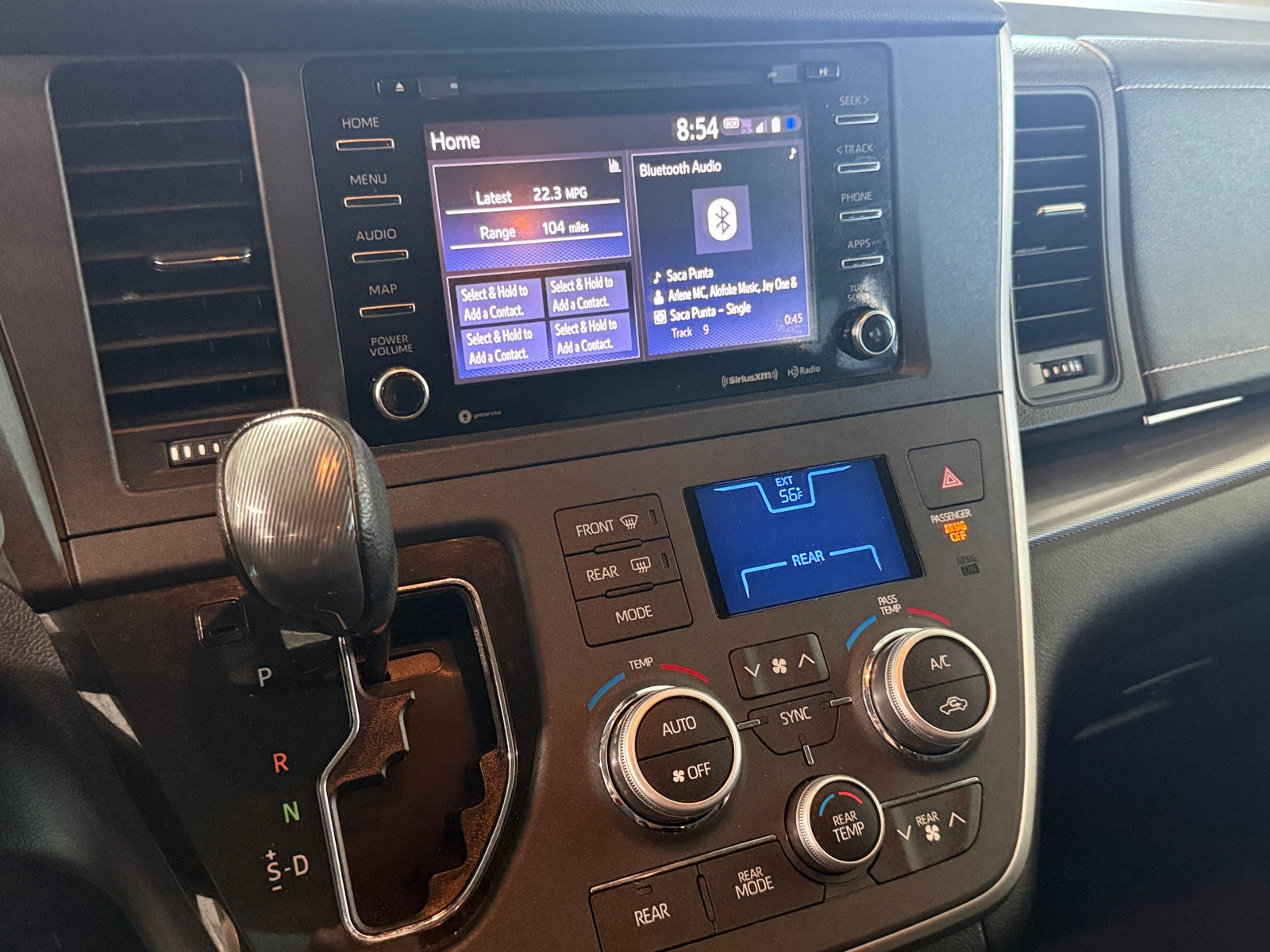 Thumbnail: 2020 Toyota Sienna - 3
