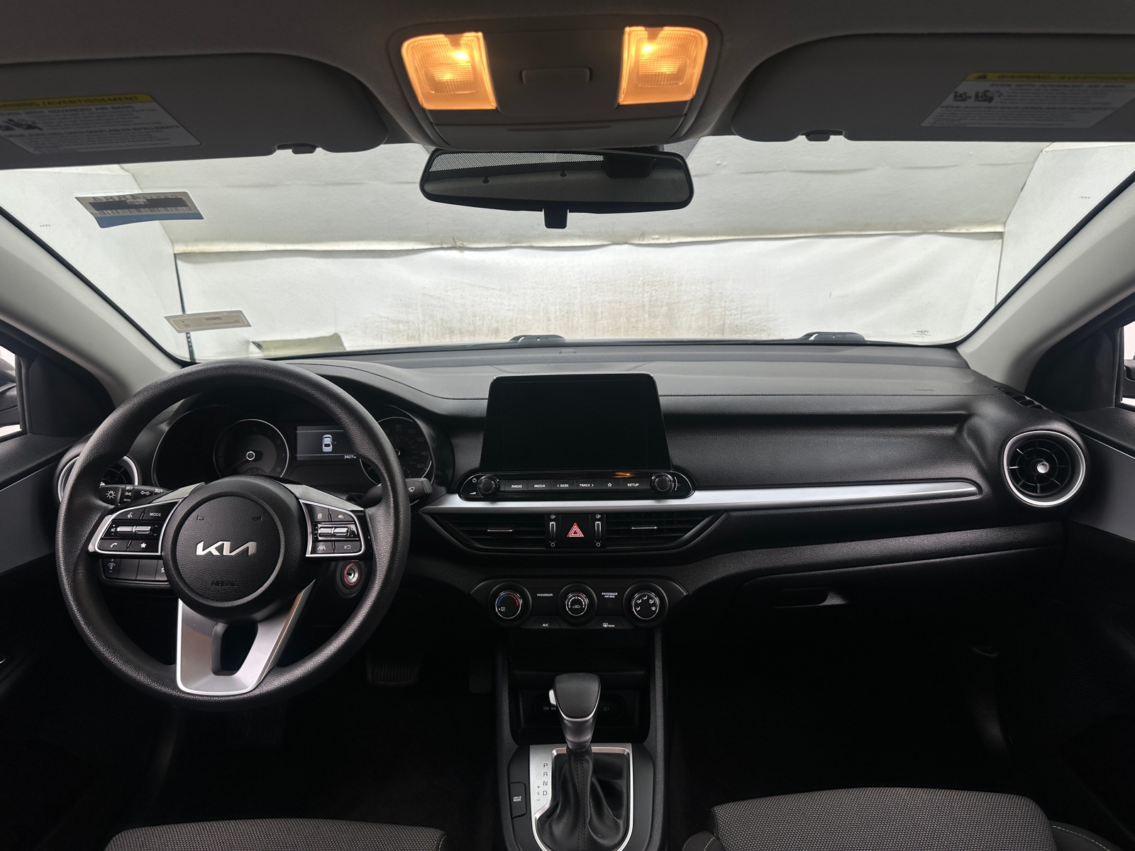 Thumbnail: 2024 Kia Forte - 3