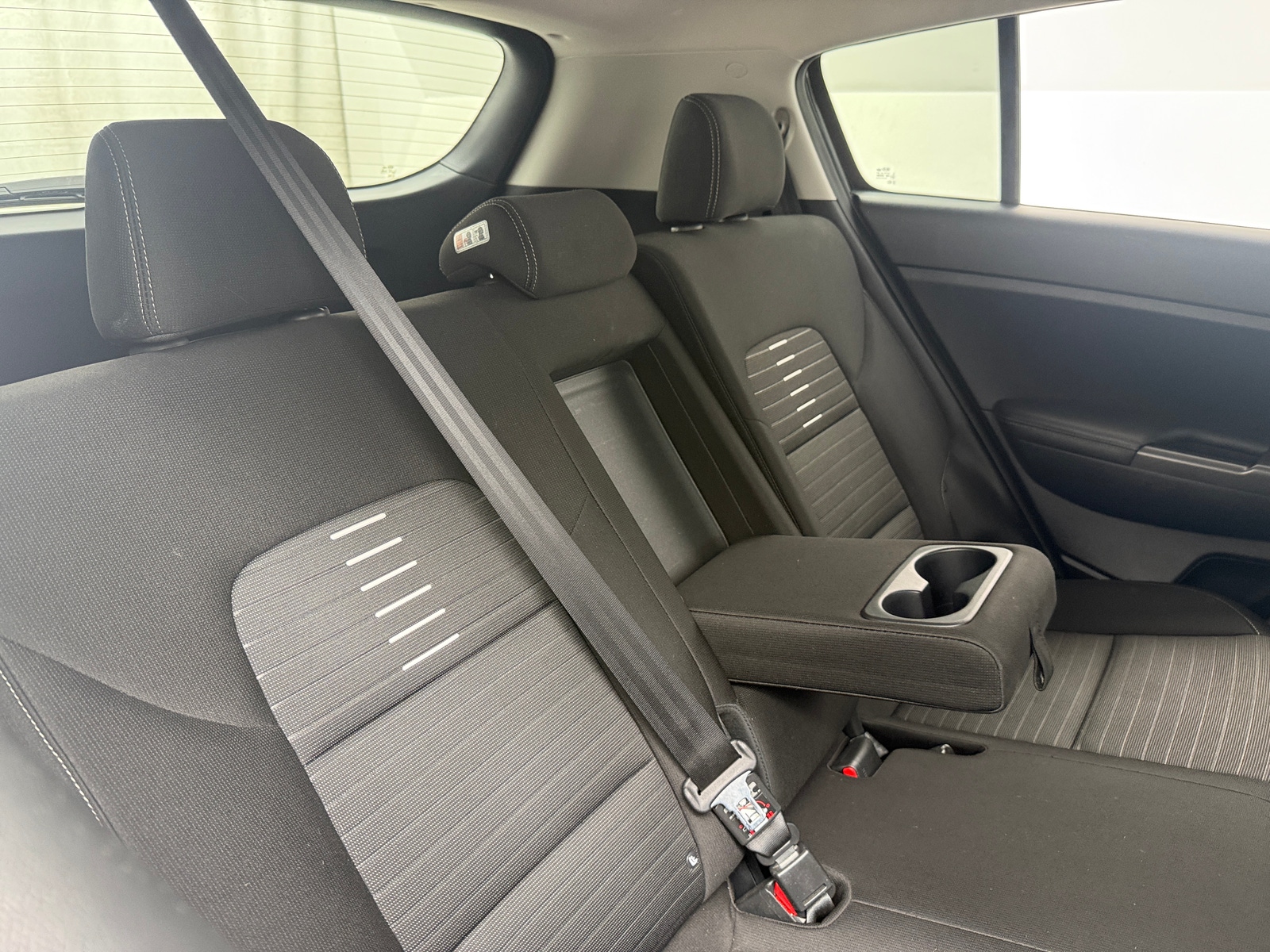 Thumbnail: 2017 Kia Sportage - 6