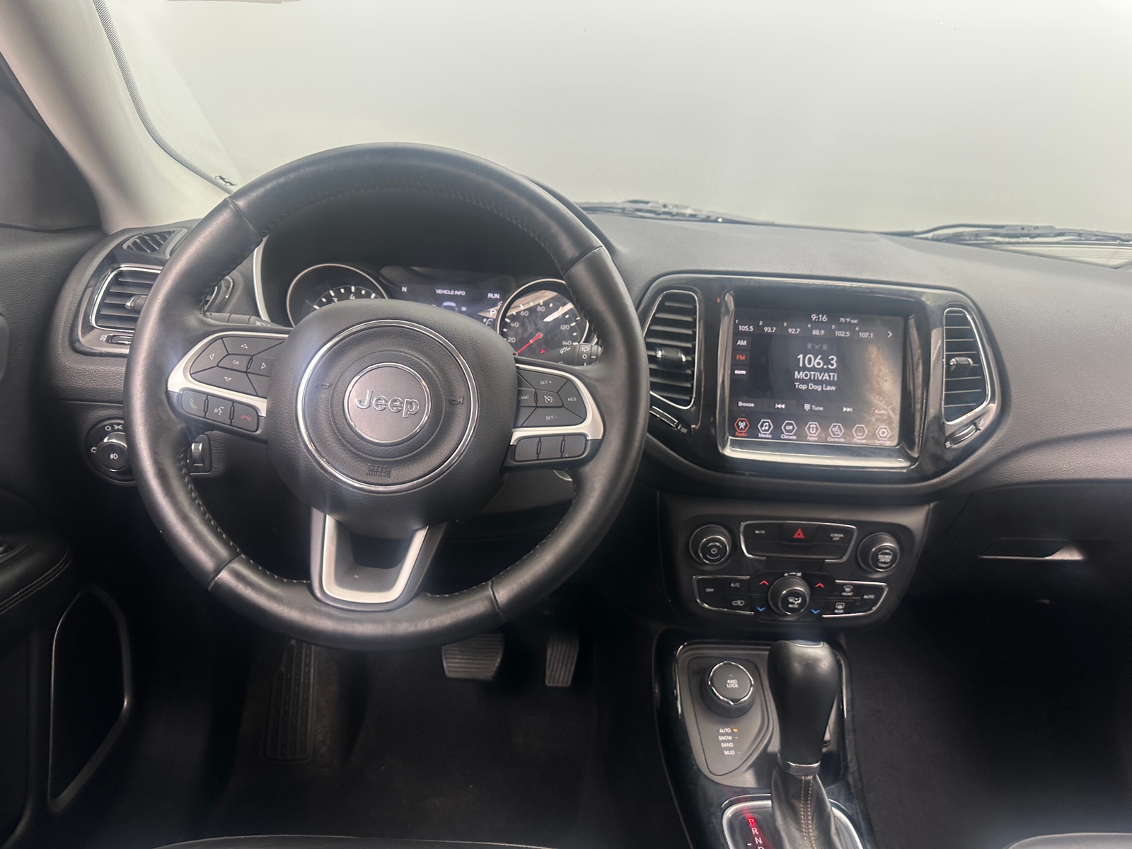 Thumbnail: 2020 Jeep Compass - 4