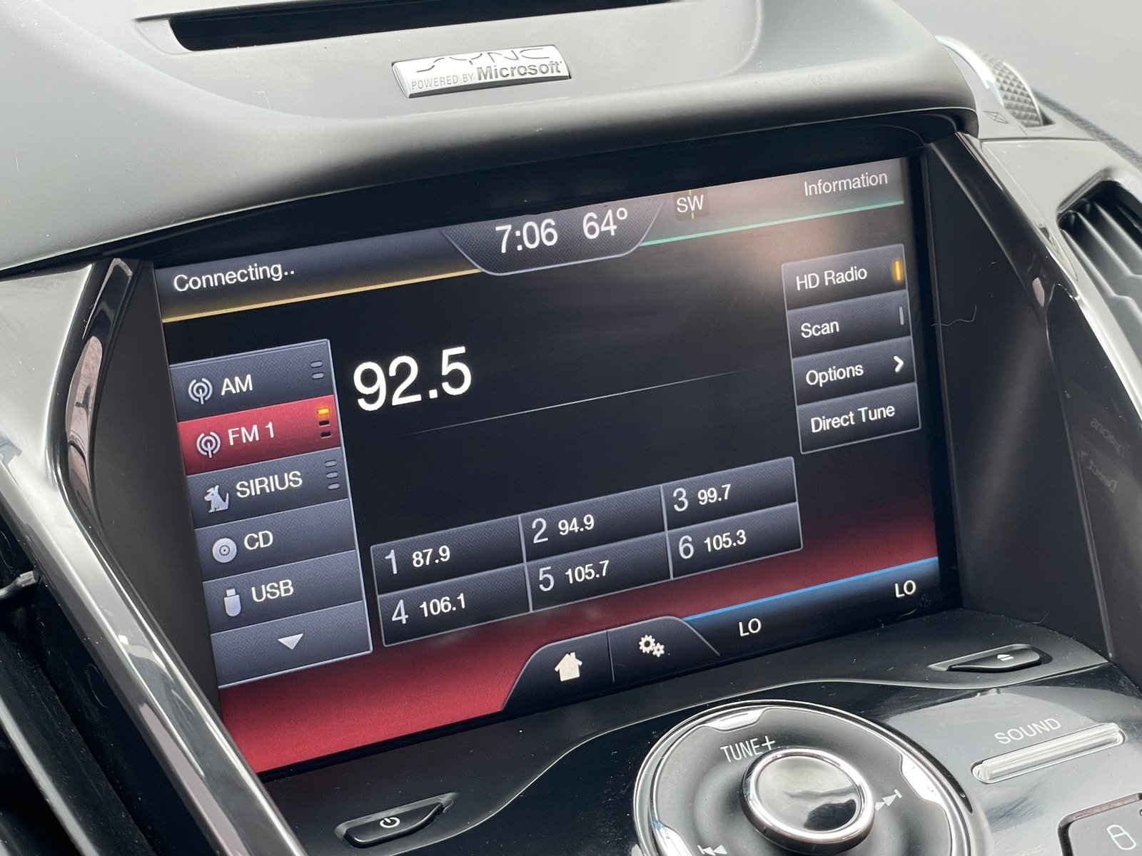 Thumbnail: 2014 Ford Escape - 3