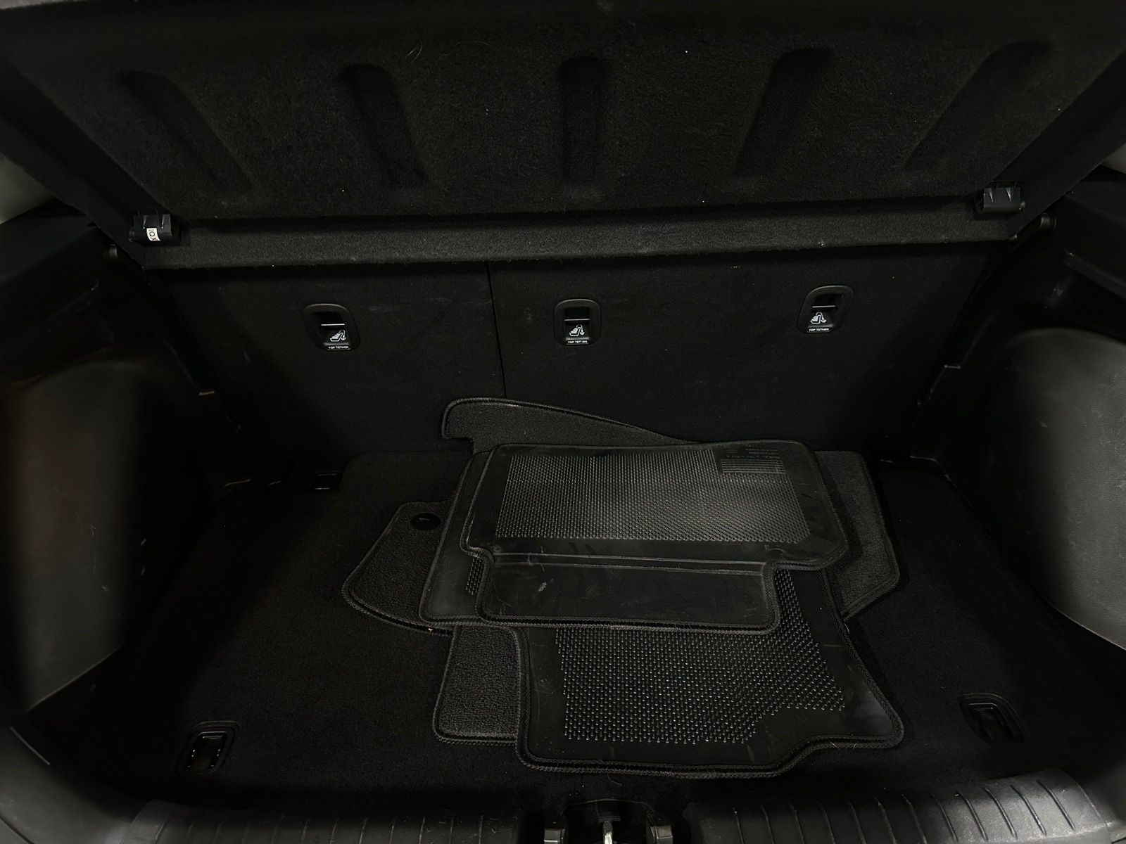Thumbnail: 2021 Hyundai Venue - 7