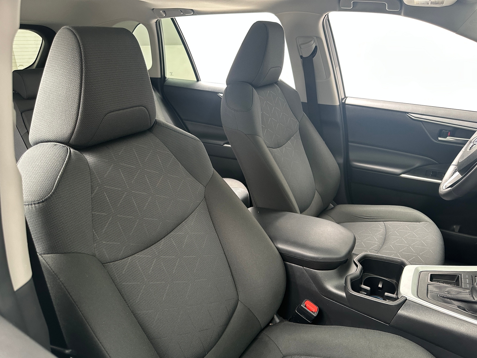 Thumbnail: 2024 Toyota RAV4 - 2