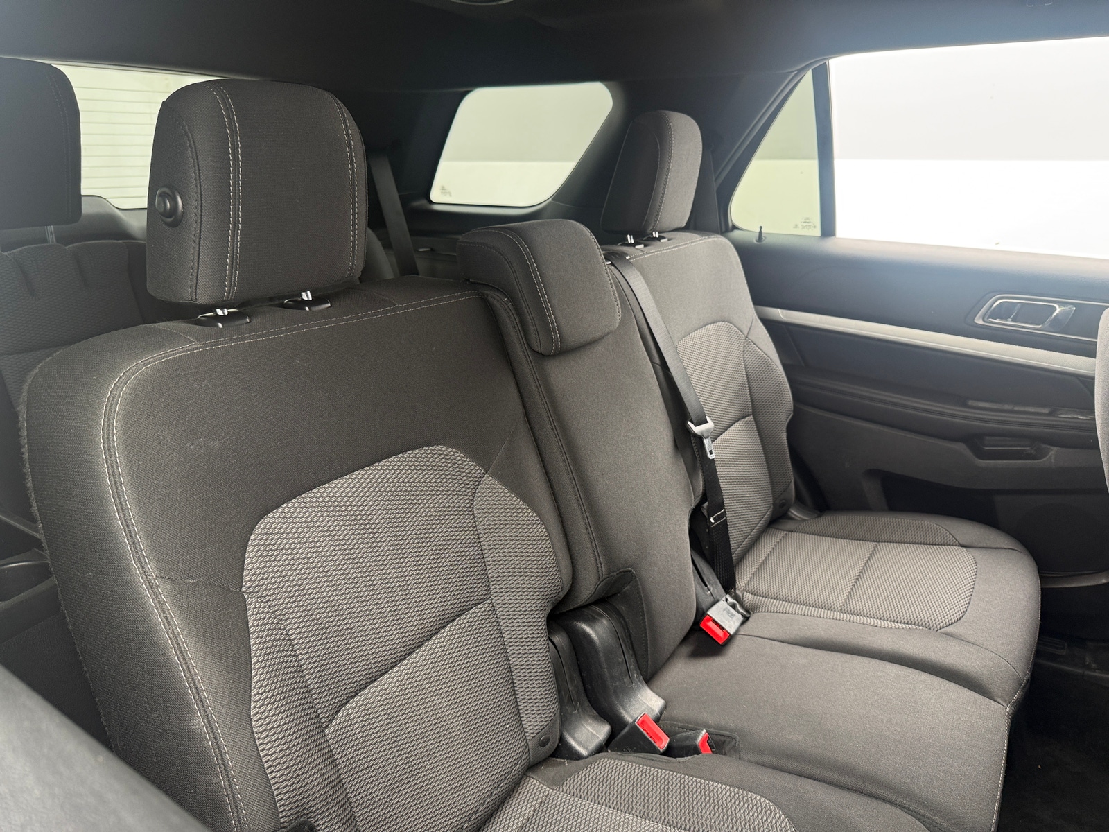 Thumbnail: 2017 Ford Explorer - 6