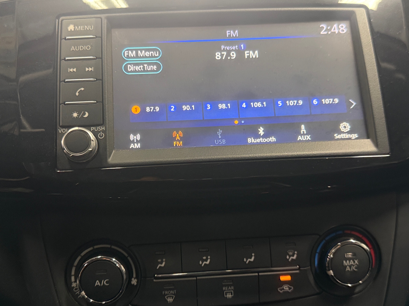 Thumbnail: 2019 Nissan Sentra - 4