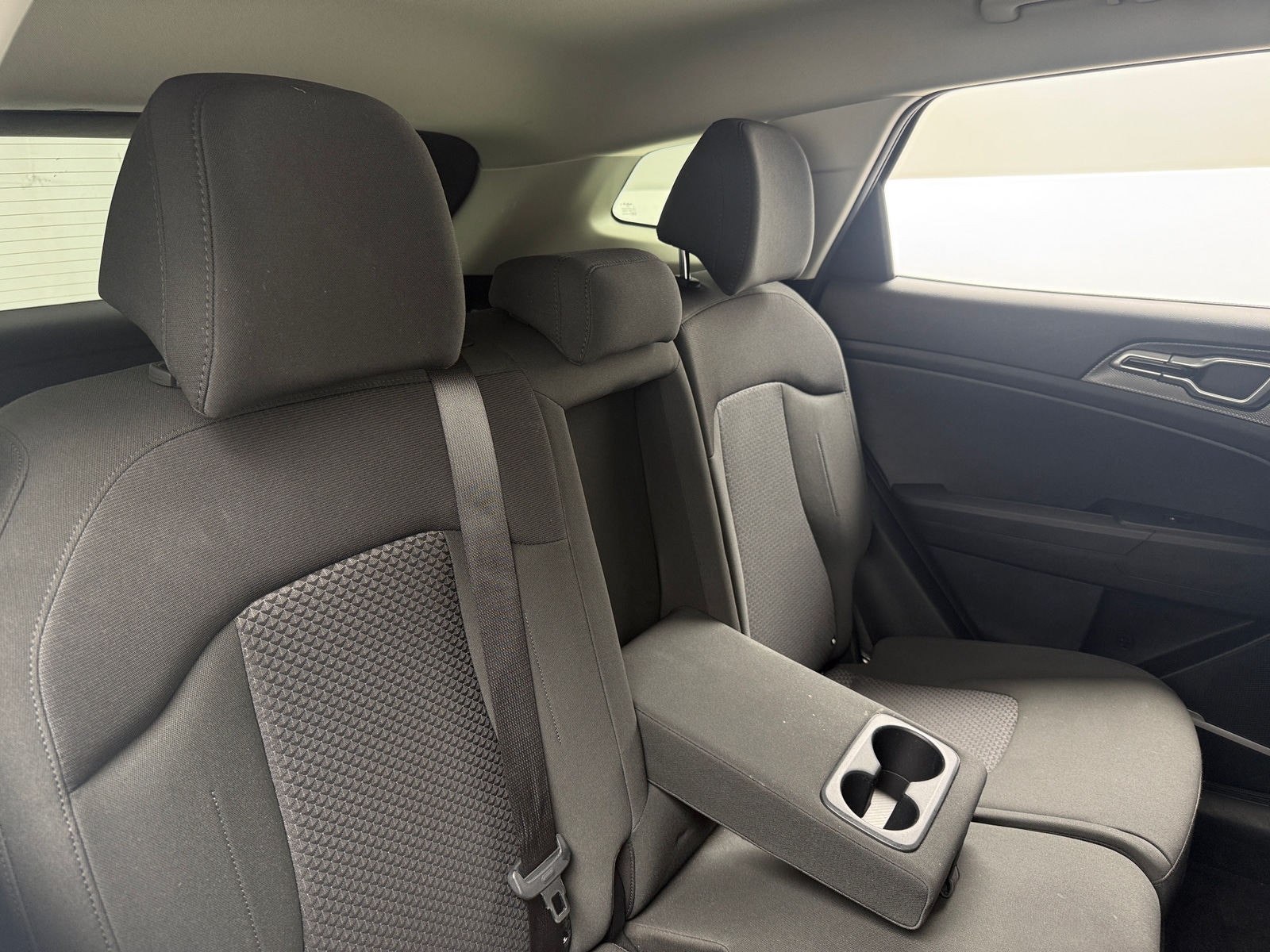 Thumbnail: 2025 Kia Sportage - 6