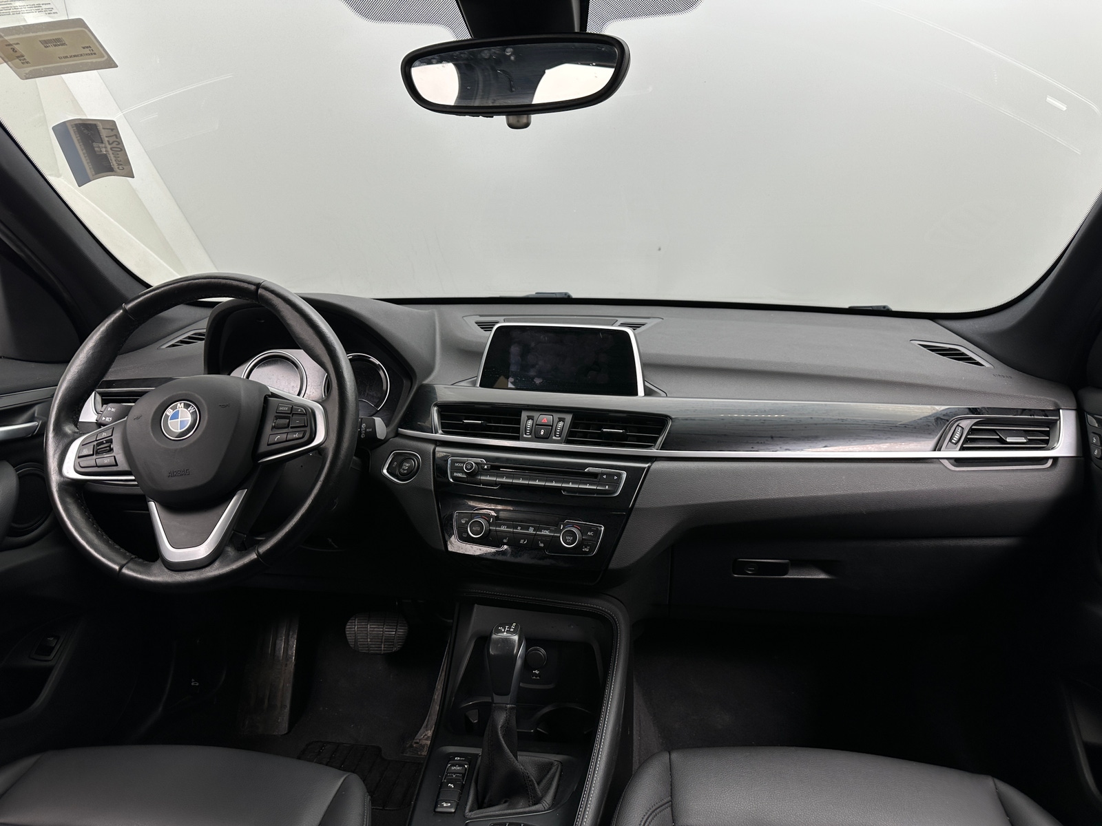 Thumbnail: 2019 BMW X1 - 3