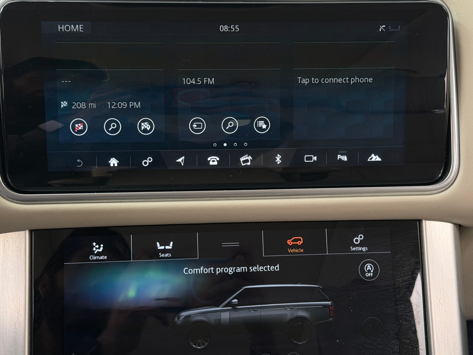 Thumbnail: 2019 Land Rover Range Rover - 3