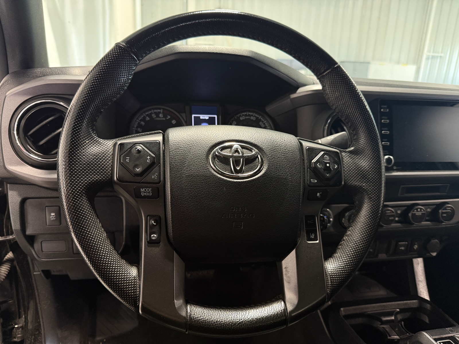 Thumbnail: 2021 Toyota Tacoma - 5