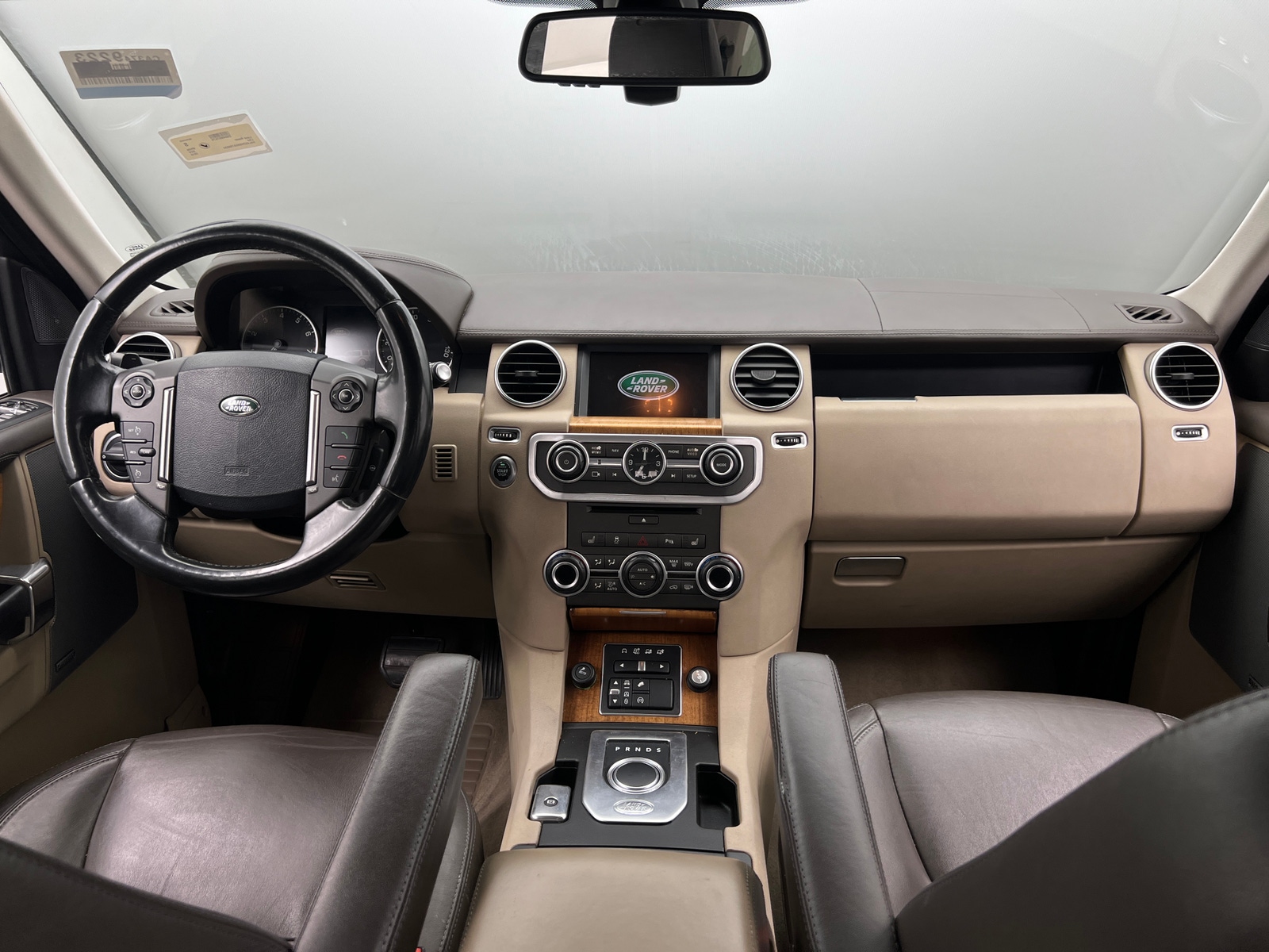 Thumbnail: 2016 Land Rover LR4 - 2