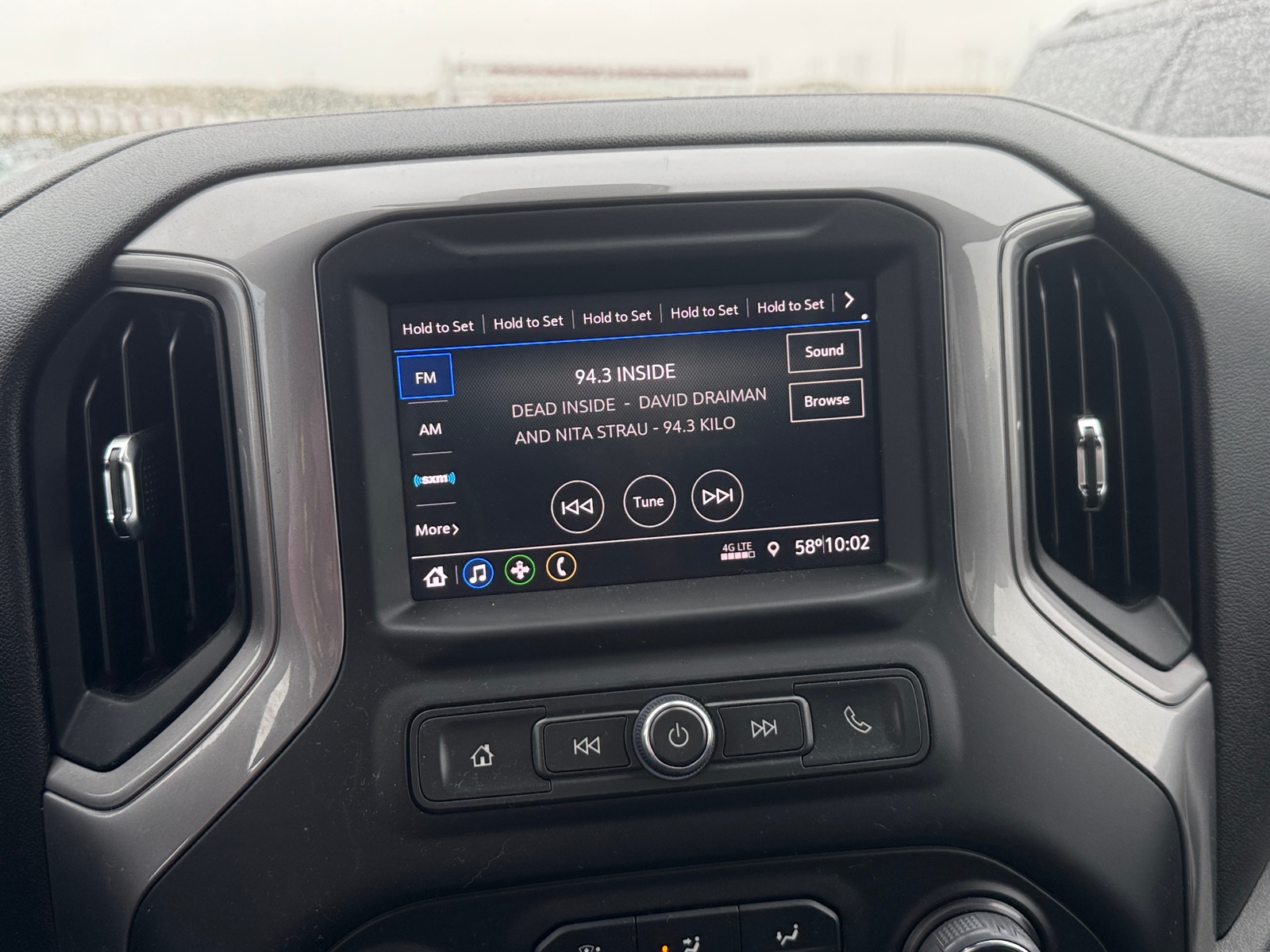 Thumbnail: 2022 Chevrolet Silverado 1500 - 4