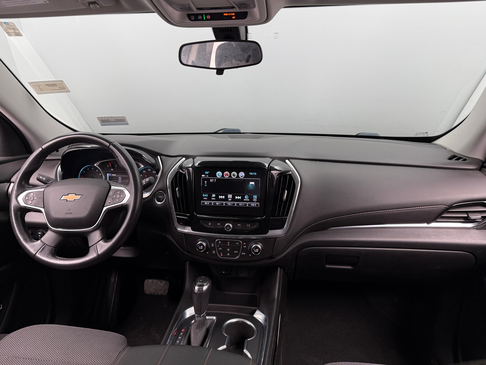 Thumbnail: 2018 Chevrolet Traverse - 3