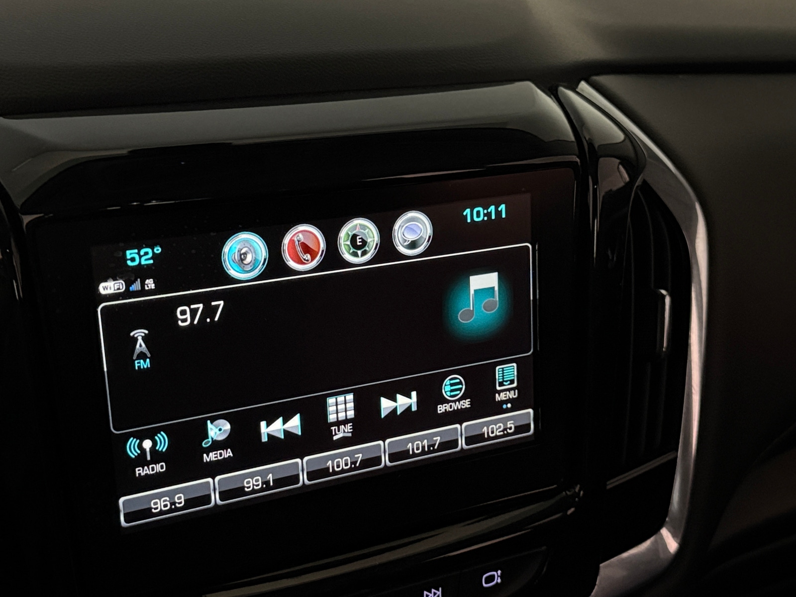 Thumbnail: 2018 Chevrolet Traverse - 4