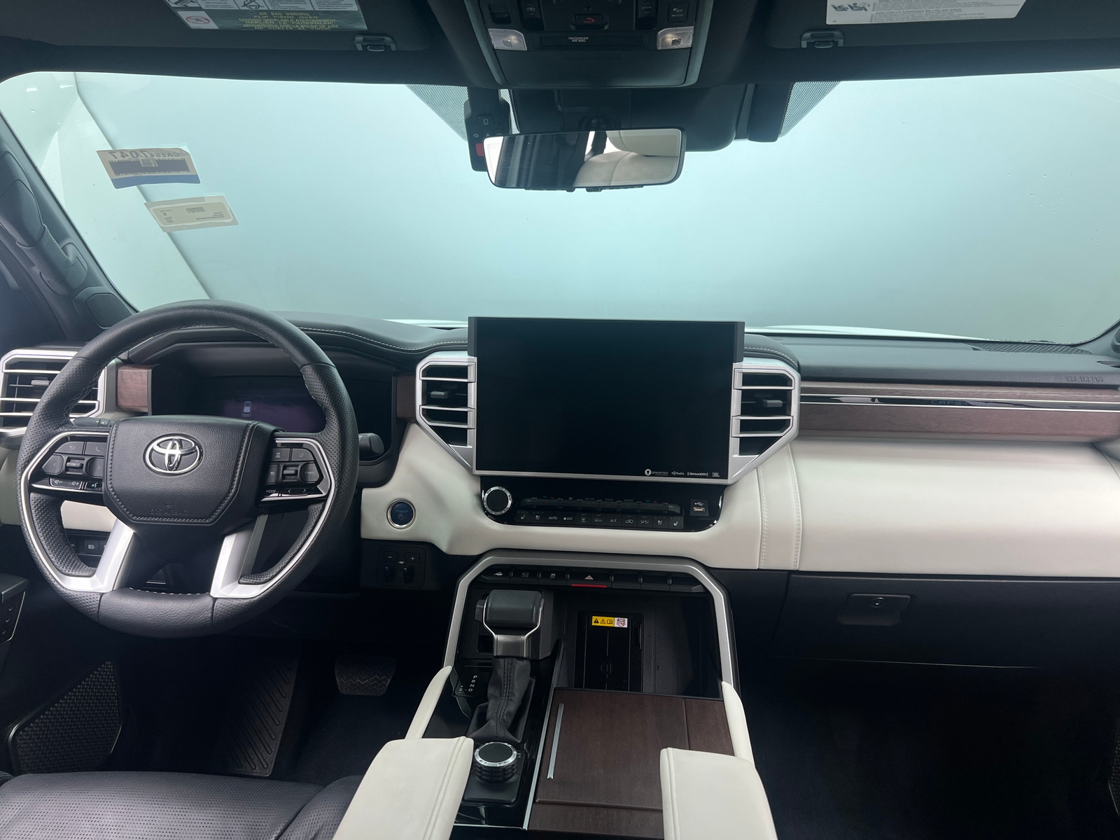 Thumbnail: 2024 Toyota Sequoia - 2