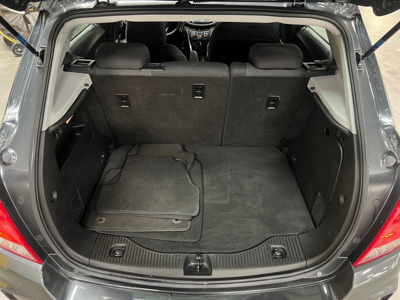 Thumbnail: 2019 Chevrolet Trax - 7