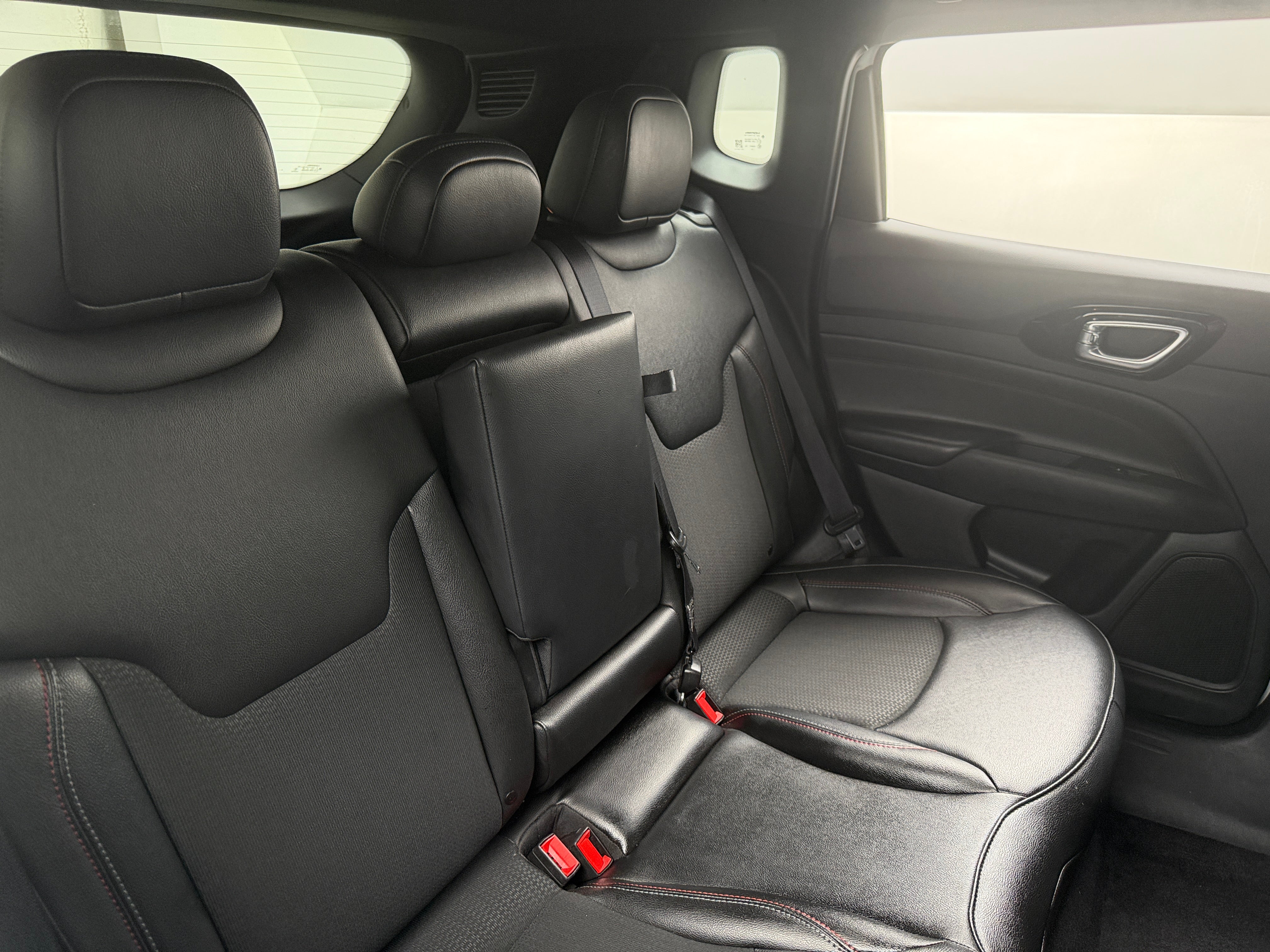 2025 Jeep Compass Trailhawk - Photo 4