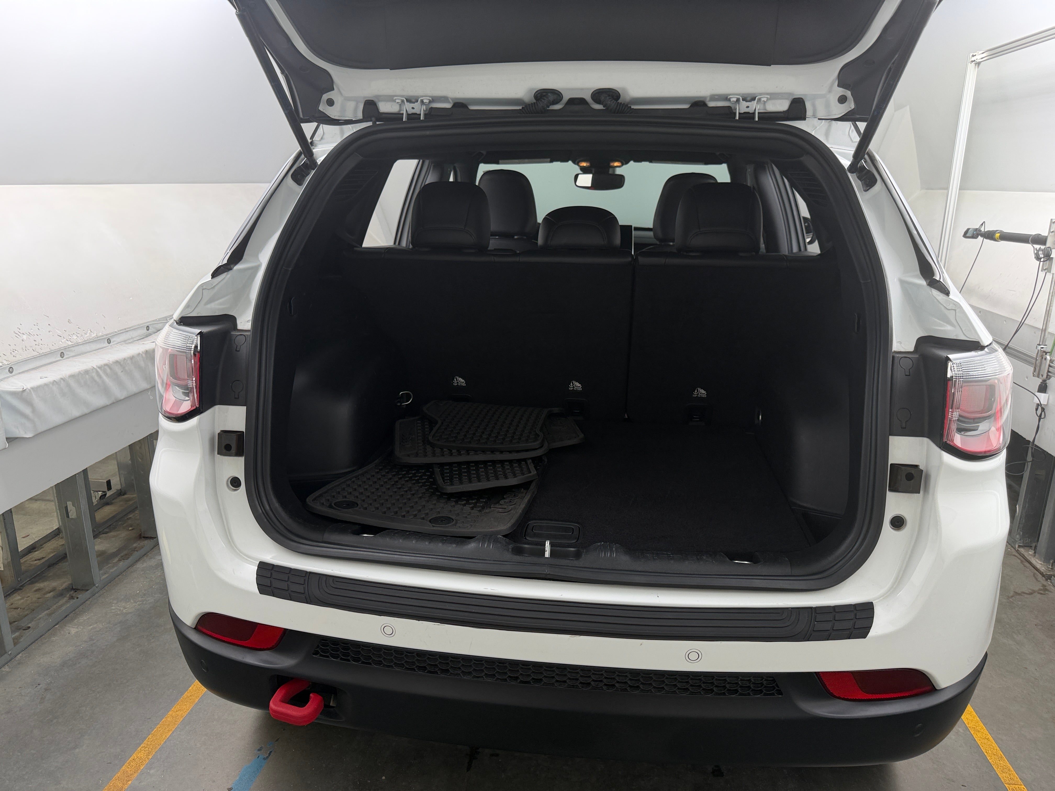 2025 Jeep Compass Trailhawk - Photo 9