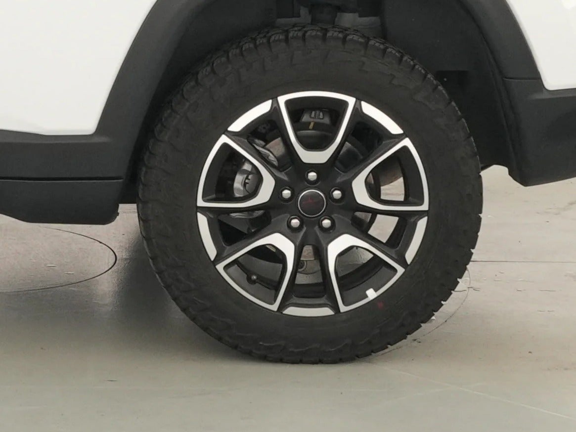2025 Jeep Compass Trailhawk - Photo 14