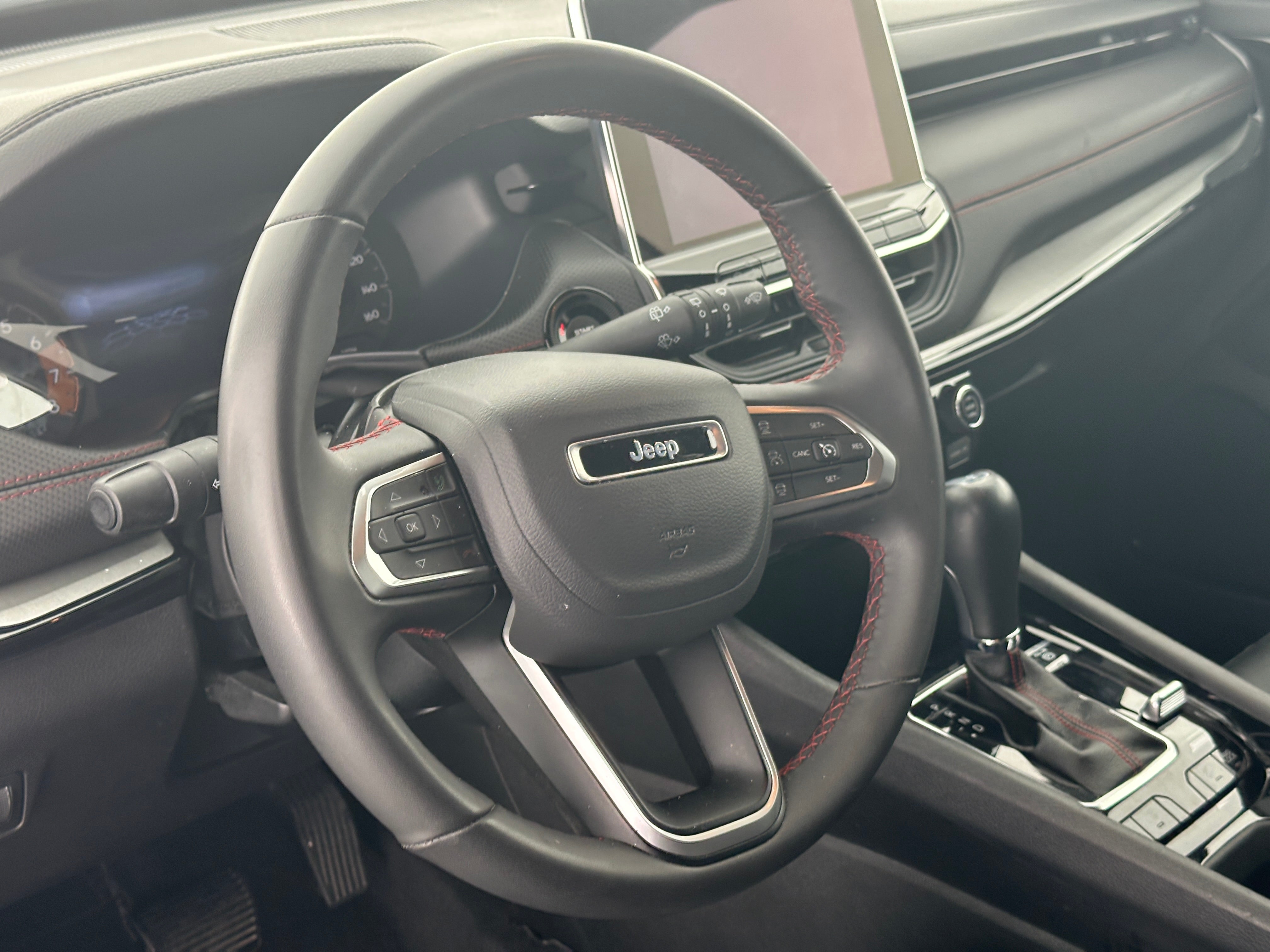 2025 Jeep Compass Trailhawk - Photo 17