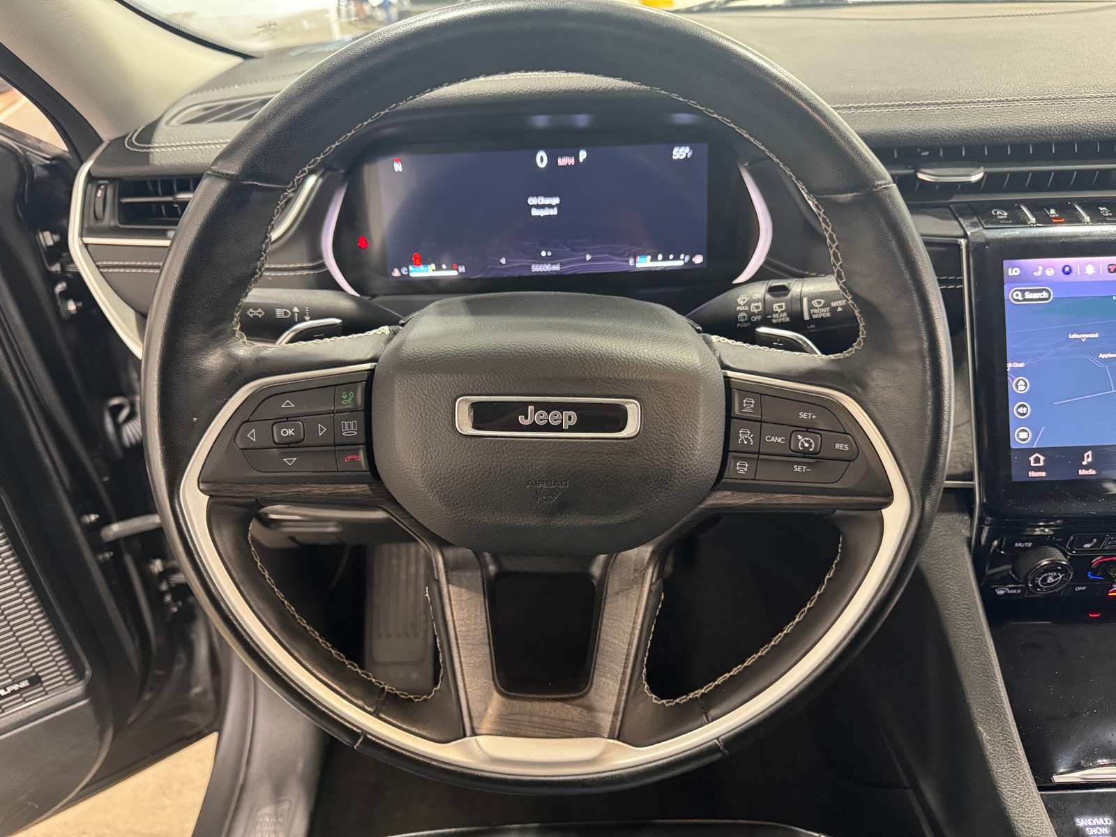 Thumbnail: 2022 Jeep Grand Cherokee L - 4