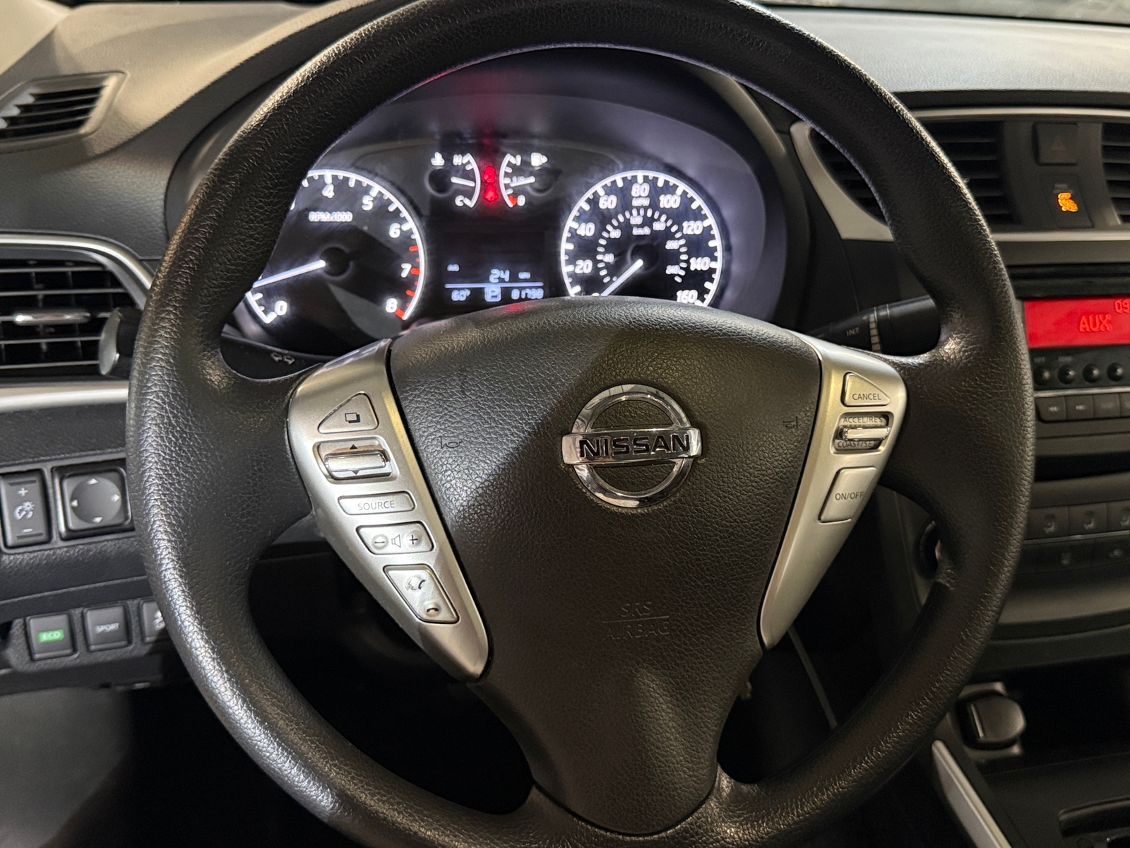 Thumbnail: 2017 Nissan Sentra - 5