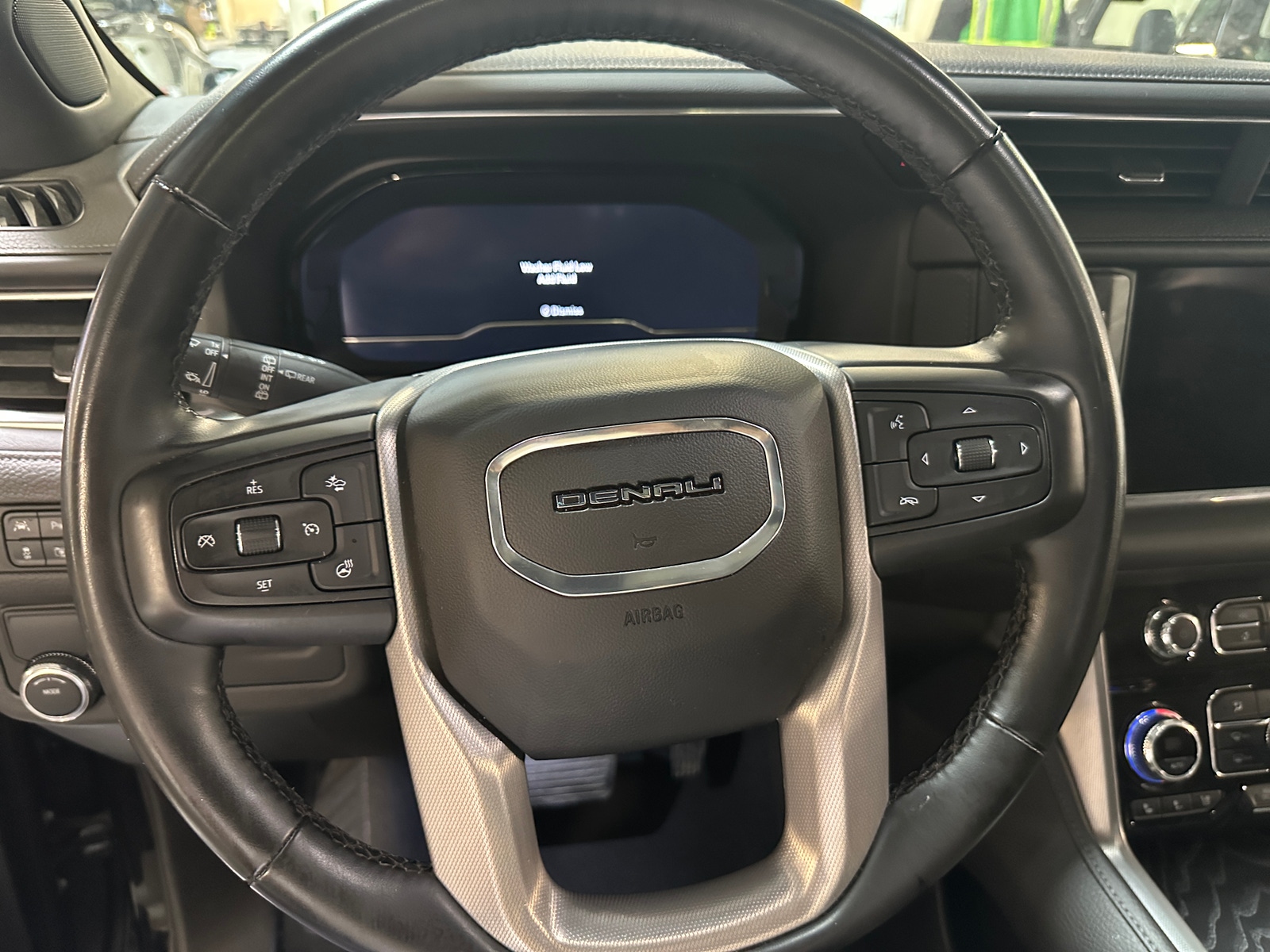 Thumbnail: 2023 GMC Yukon - 5