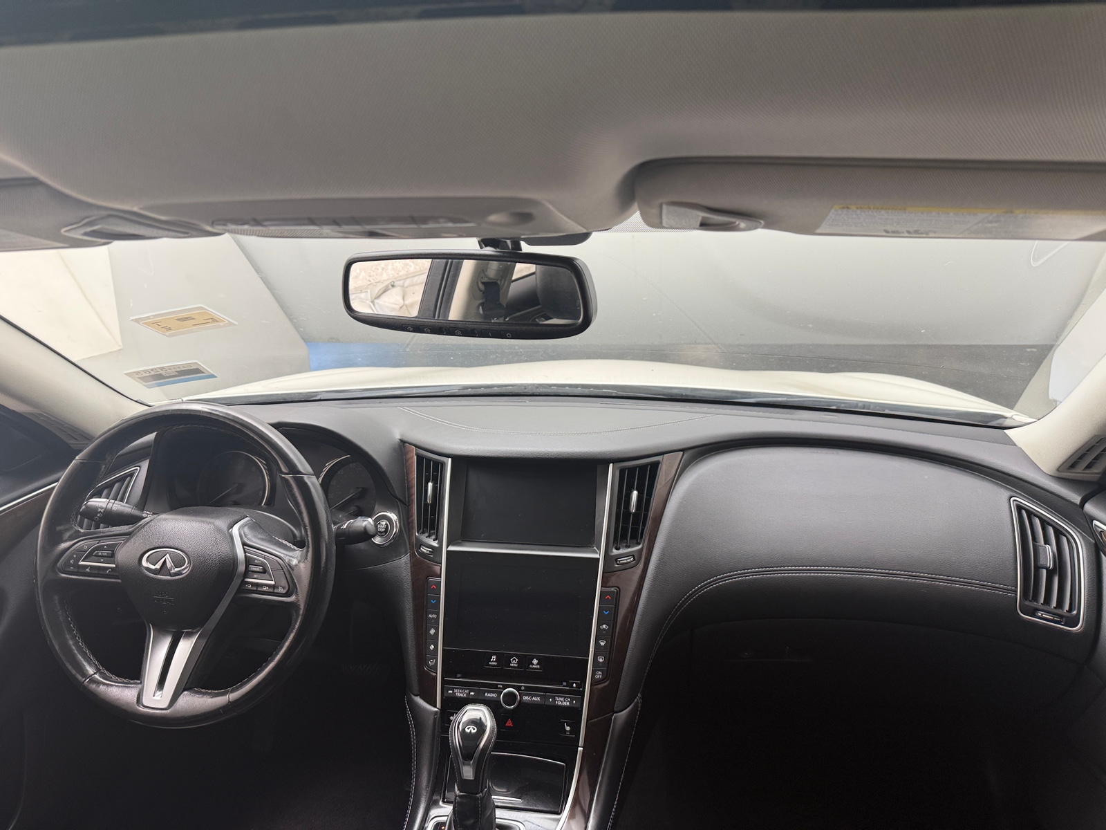 Thumbnail: 2019 INFINITI Q50 - 2