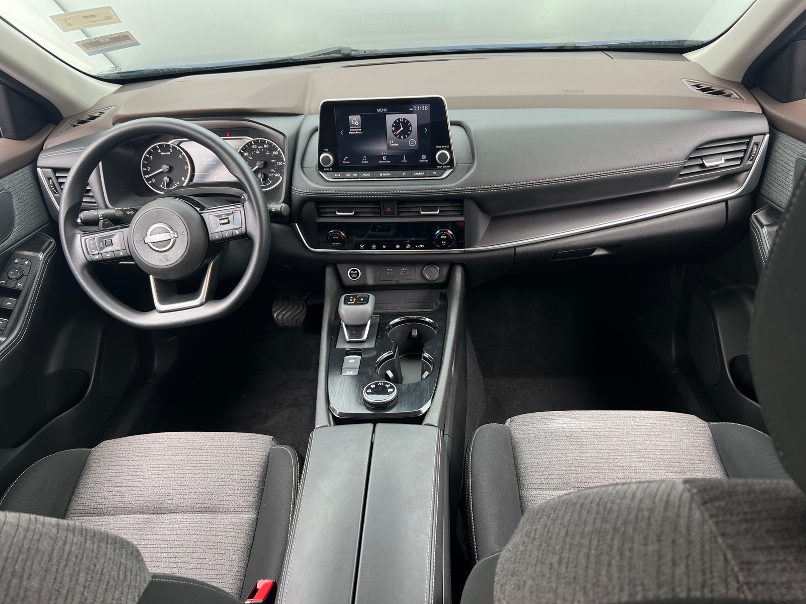 Thumbnail: 2023 Nissan Rogue - 3